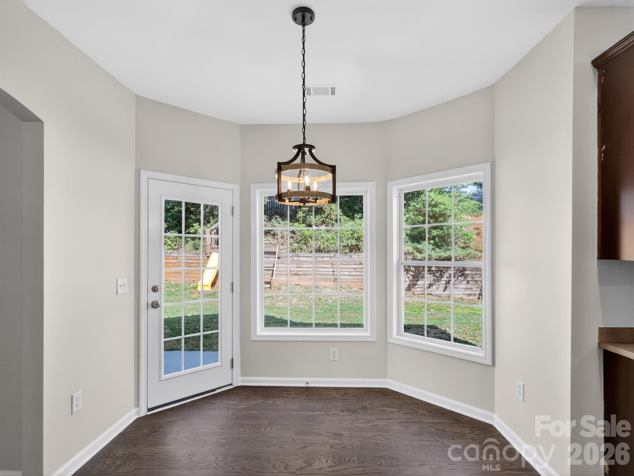 502 Drayton Hall Boulevard Property Photo 9