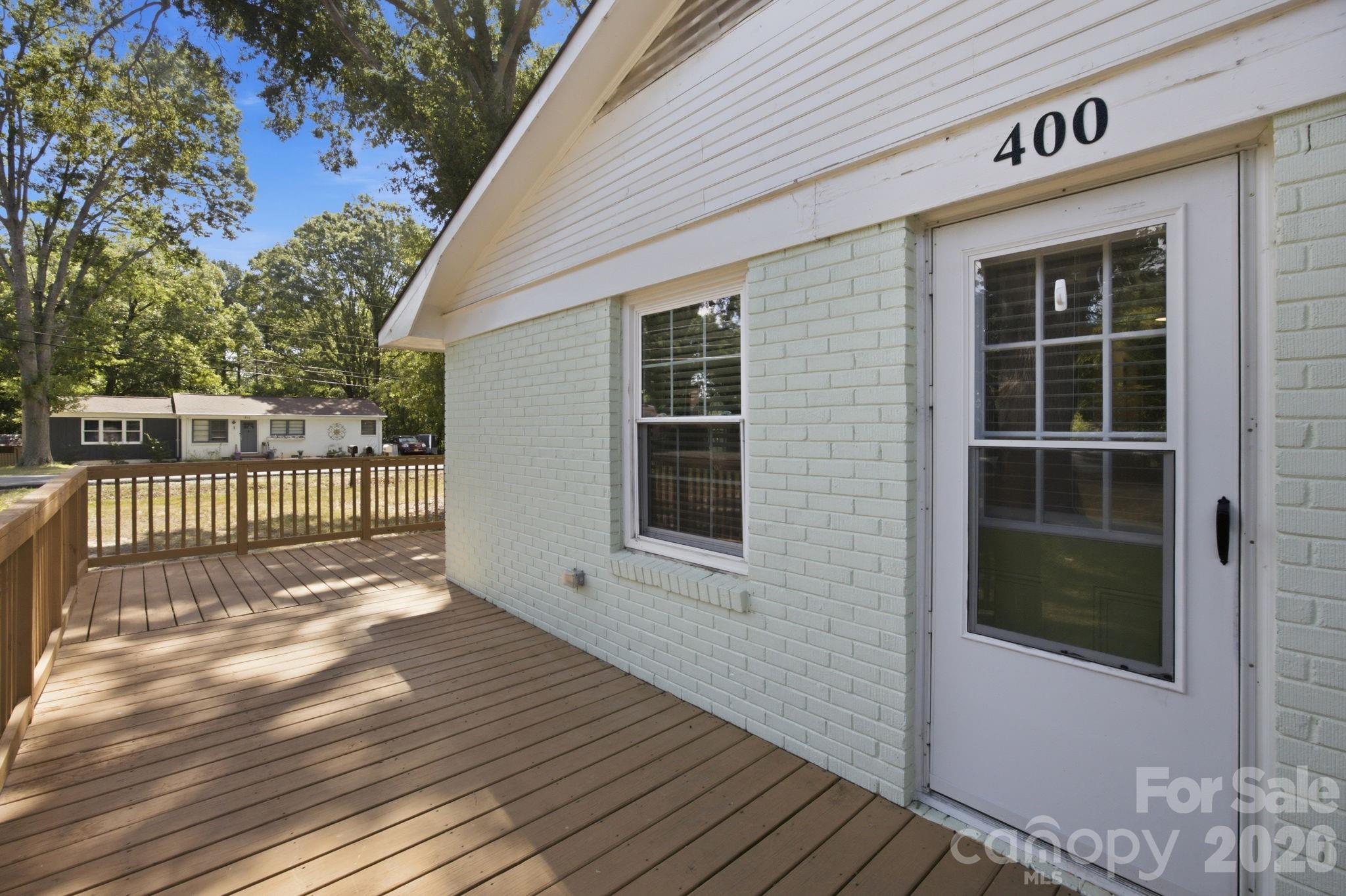 400 Olin Drive Property Photo 7