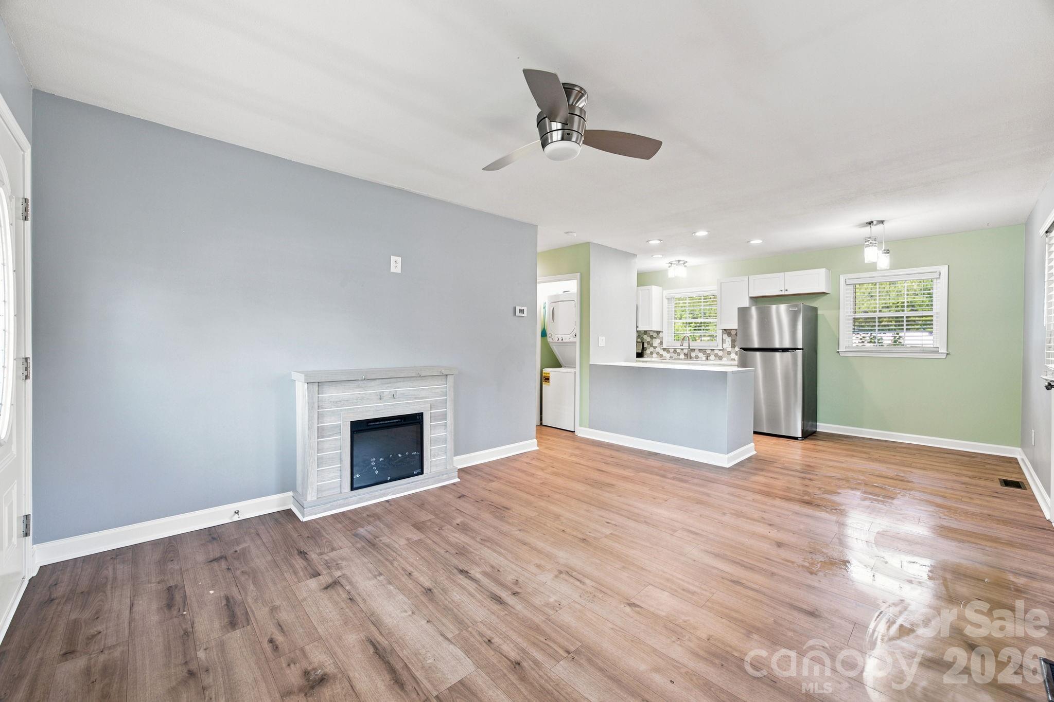 400 Olin Drive Property Photo 15