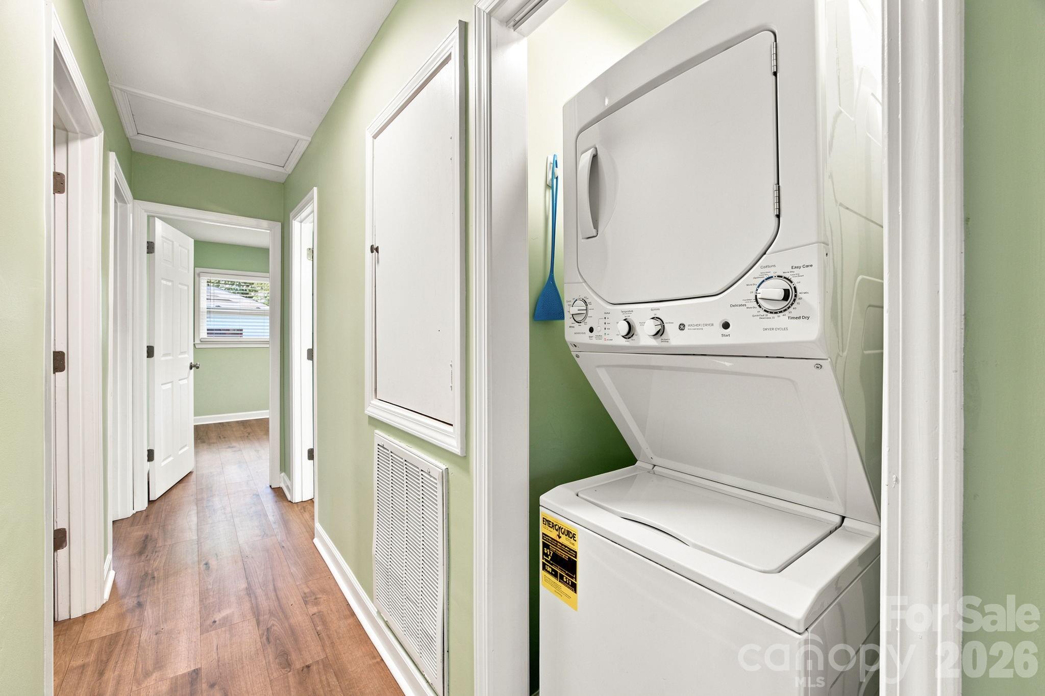 400 Olin Drive Property Photo 18