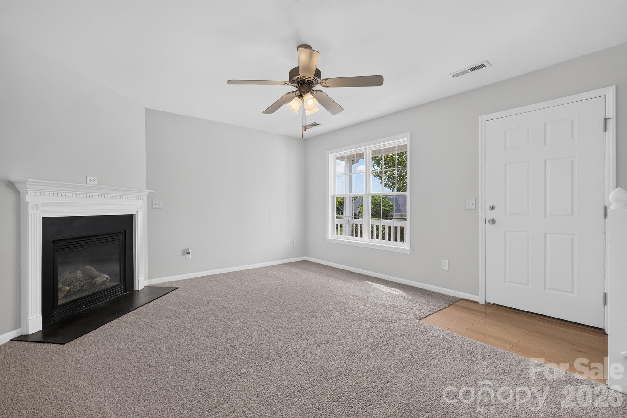 373 Sailway Road Property Photo 2