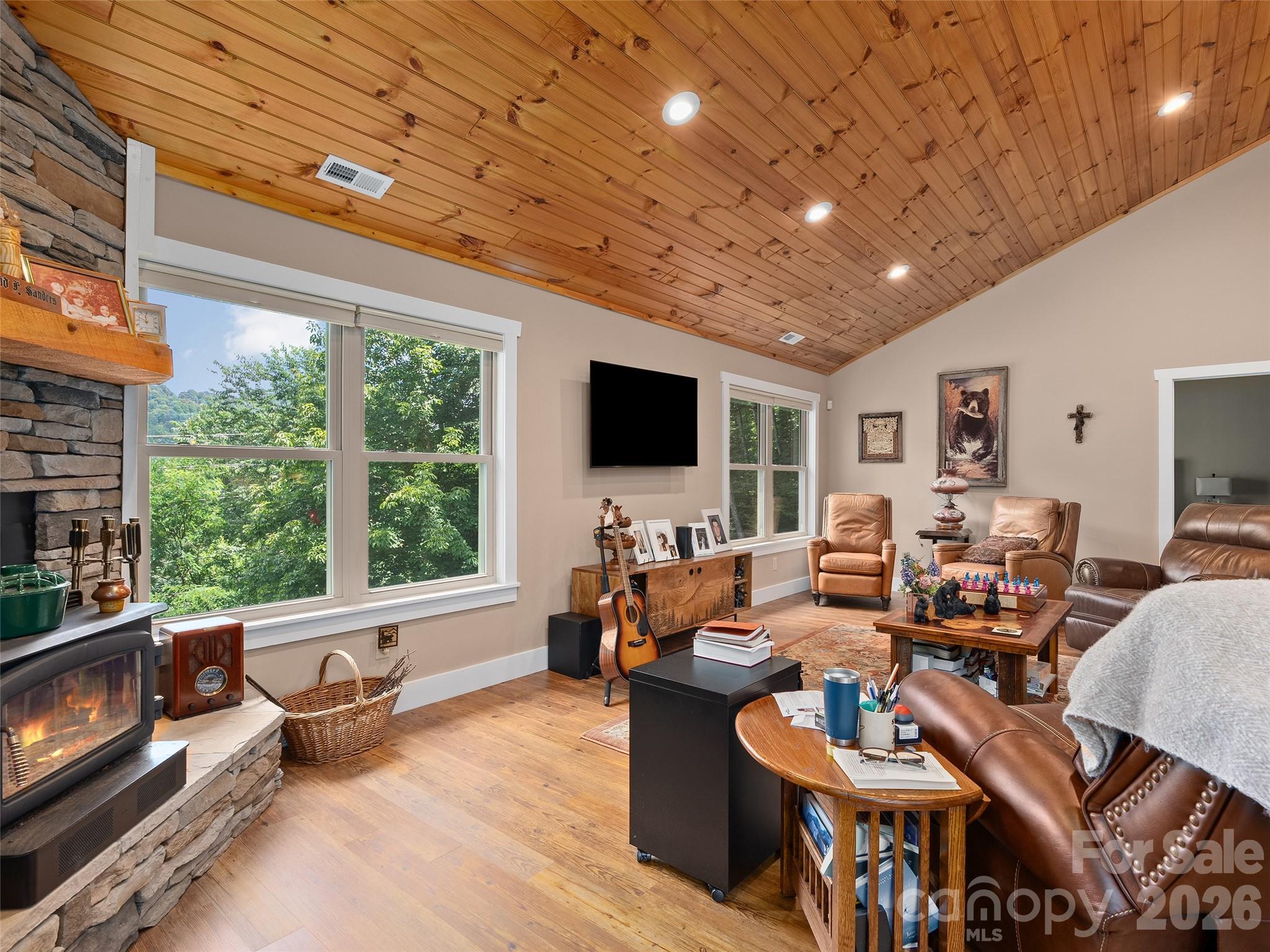 39 Maplewood Drive Property Photo 19