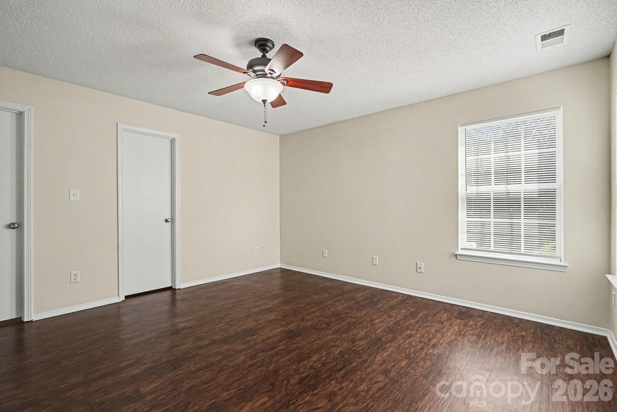 3087 Champion Lane Property Photo 9