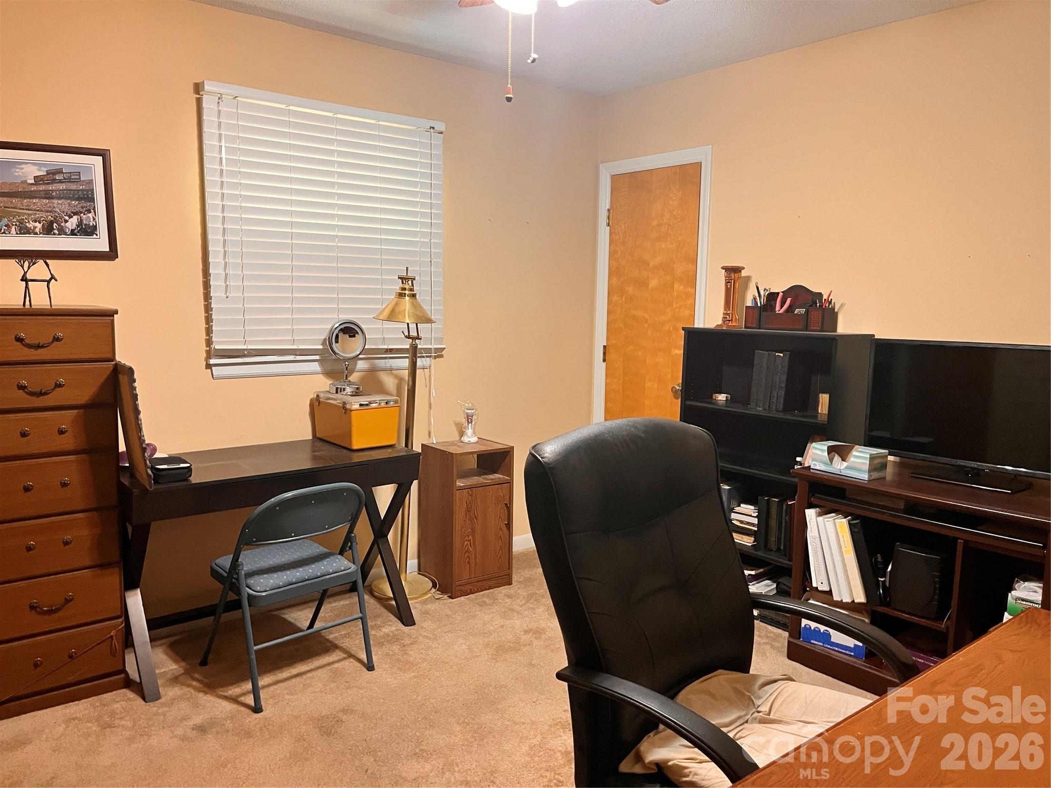 410 Thompson Street Property Photo 10