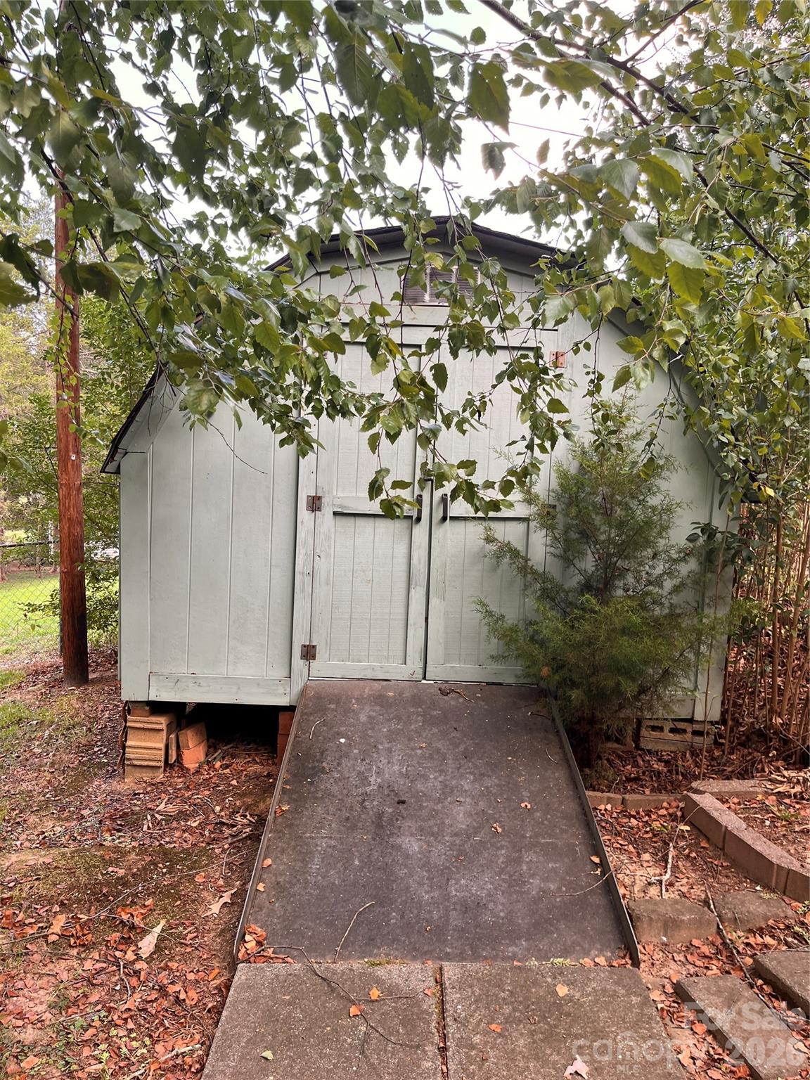 410 Thompson Street Property Photo 21