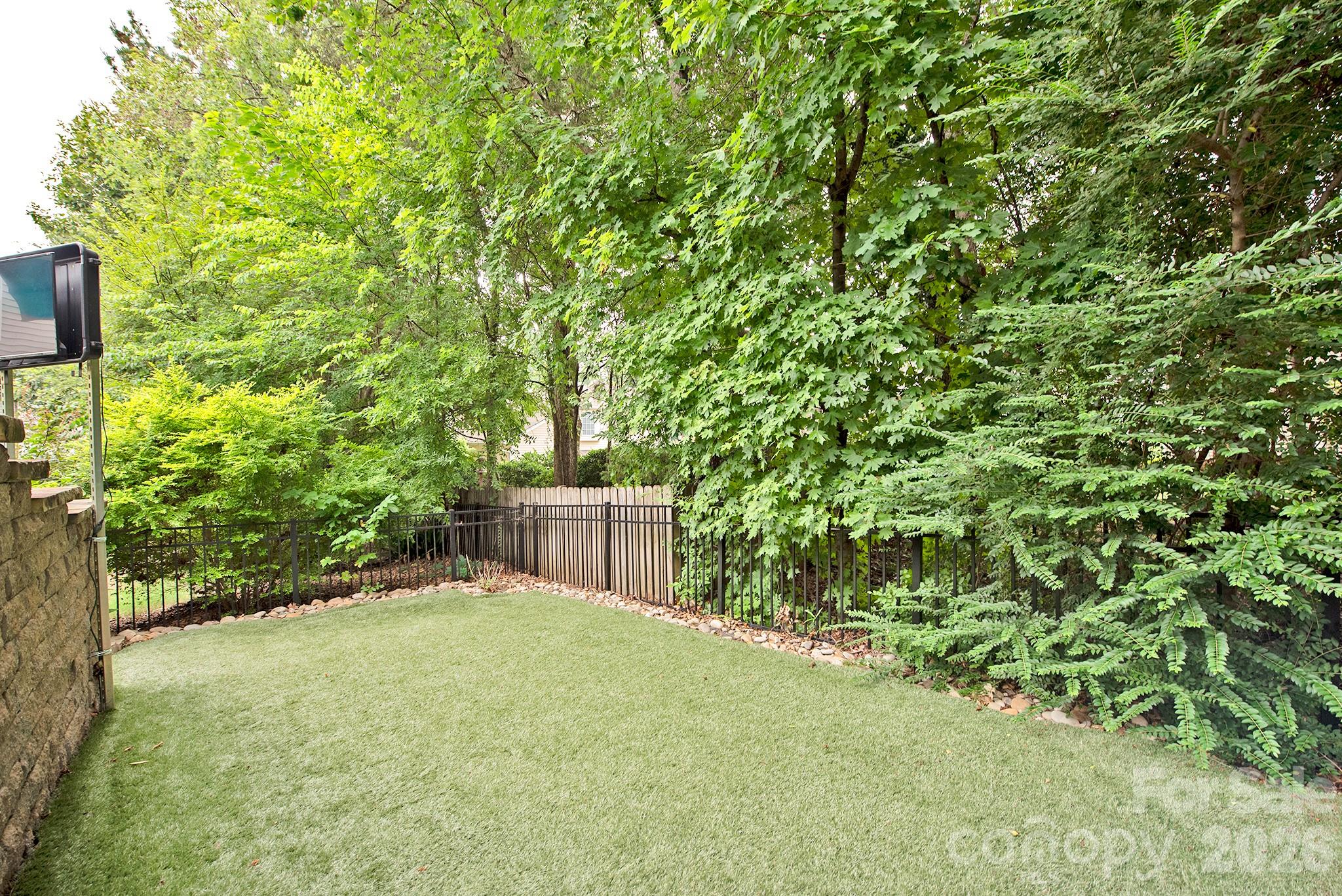 10912 Owl Nest Lane Property Photo 41