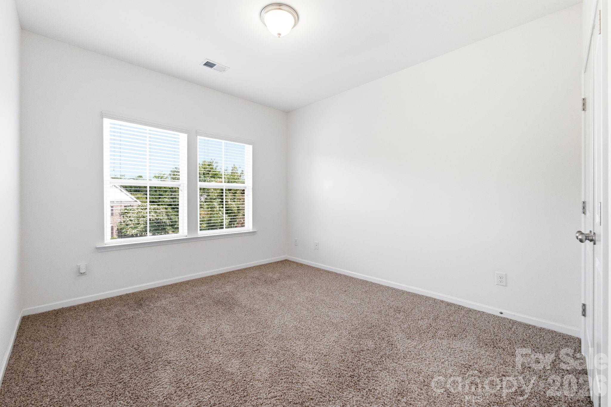 9631 Daufuskie Drive Property Photo 26