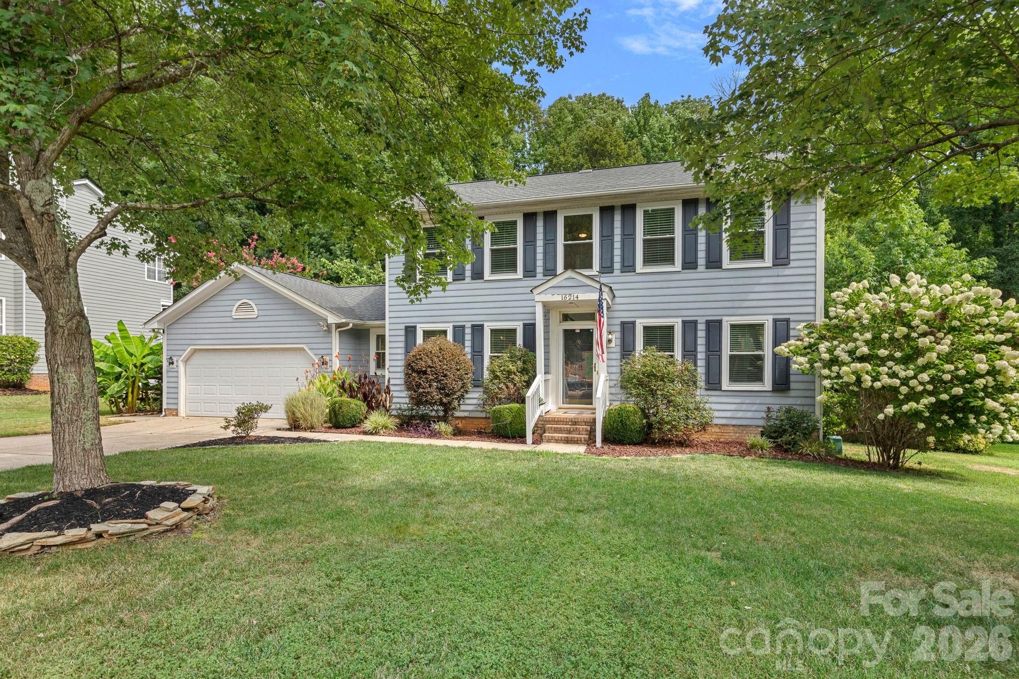 16214 Amber Field Drive Property Photo 1
