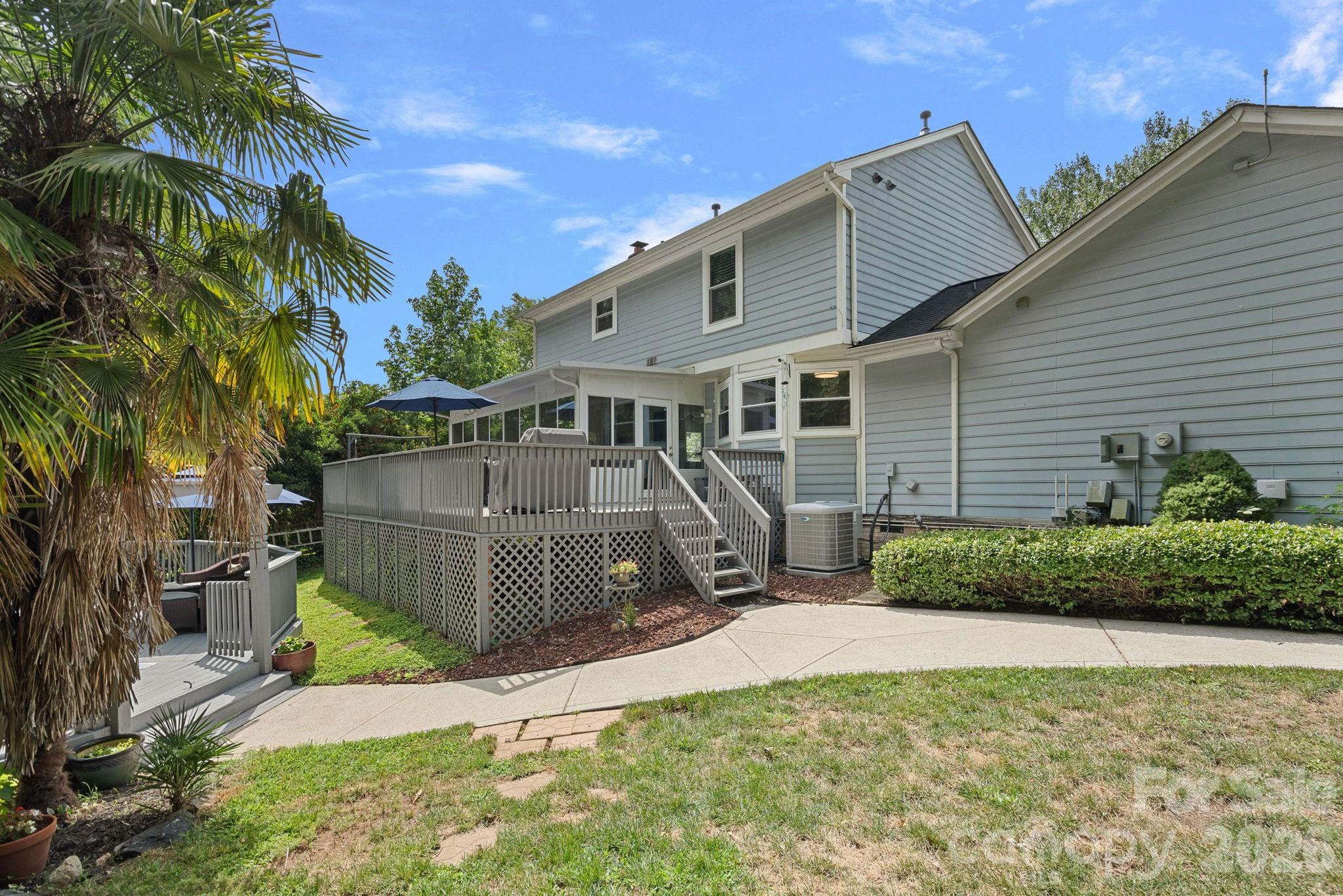 16214 Amber Field Drive Property Photo 26