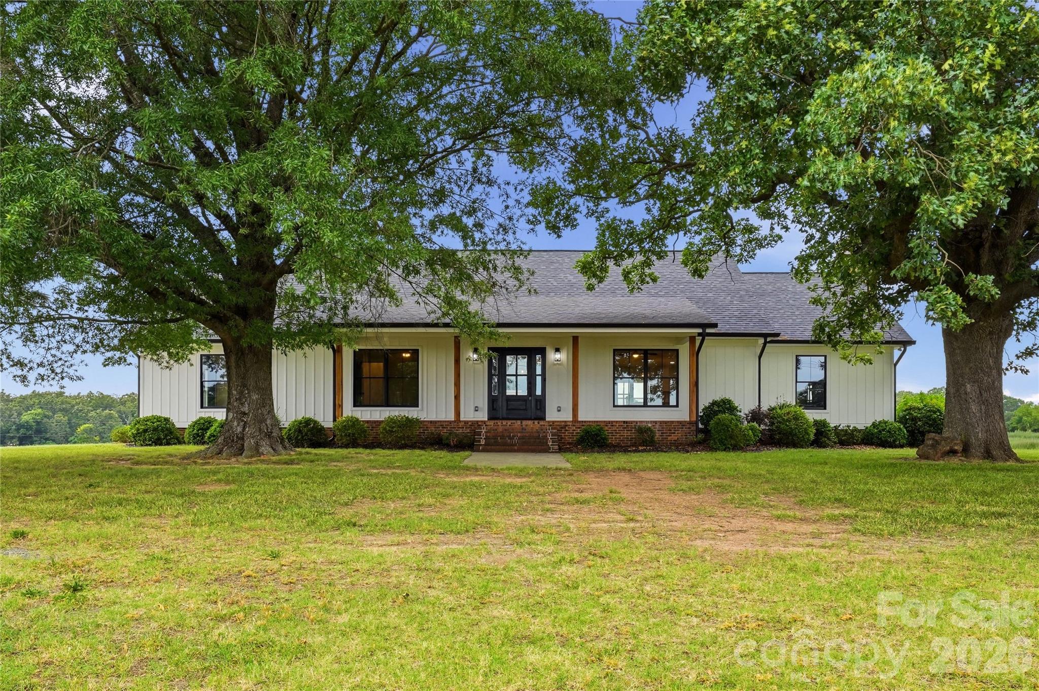 1421 Old Highway 74 None Property Photo 1