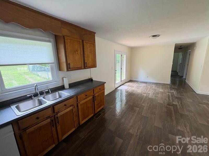 5406 Canterbury Road Property Photo 9