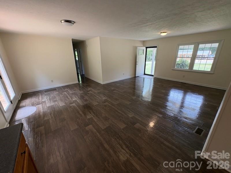 5406 Canterbury Road Property Photo 12