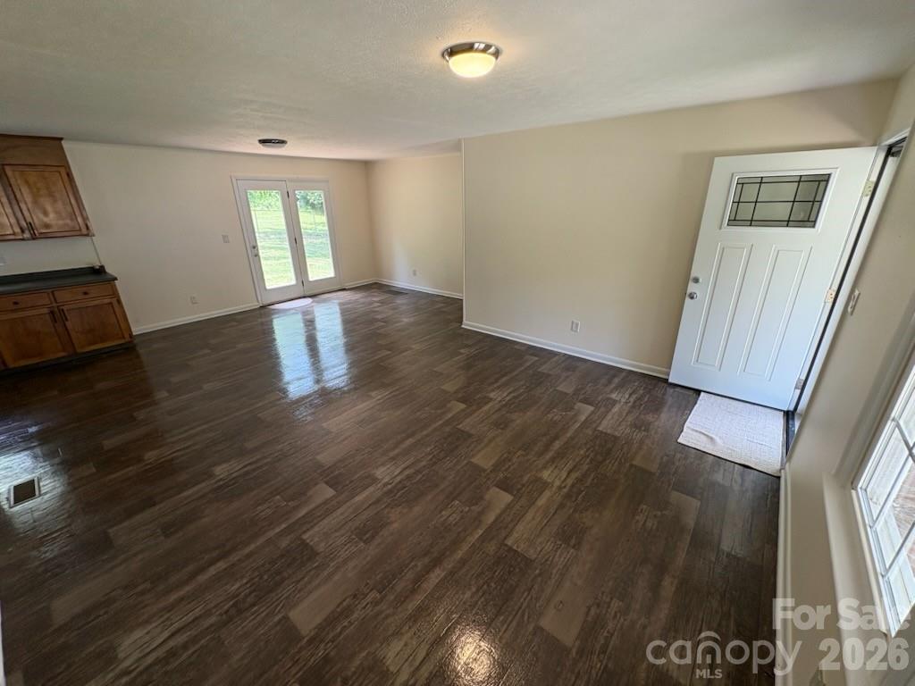 5406 Canterbury Road Property Photo 13