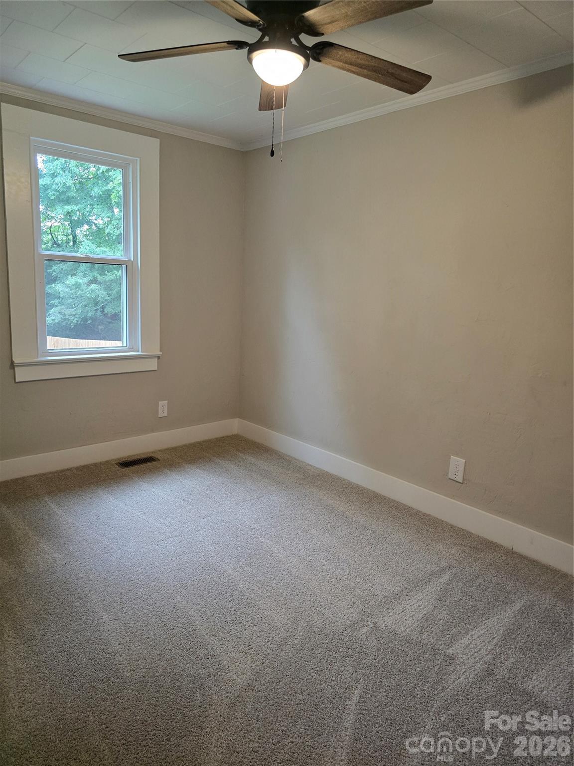 1729 Lakeview Drive Property Photo 14