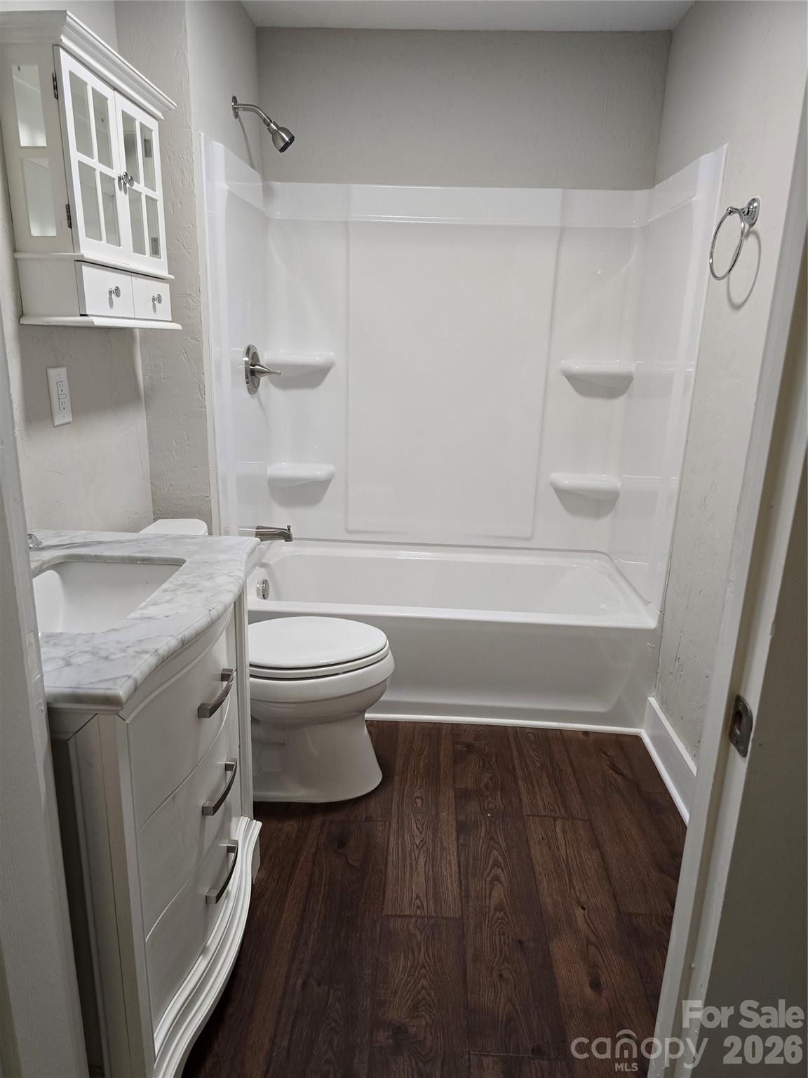 1729 Lakeview Drive Property Photo 15
