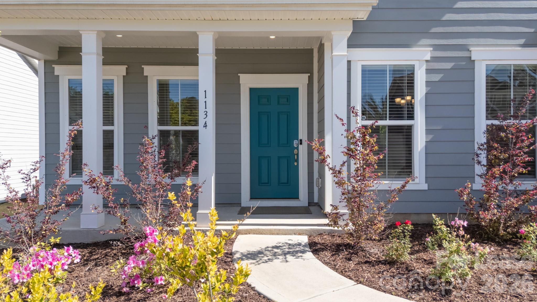 1134 Regions Boulevard Property Photo 2