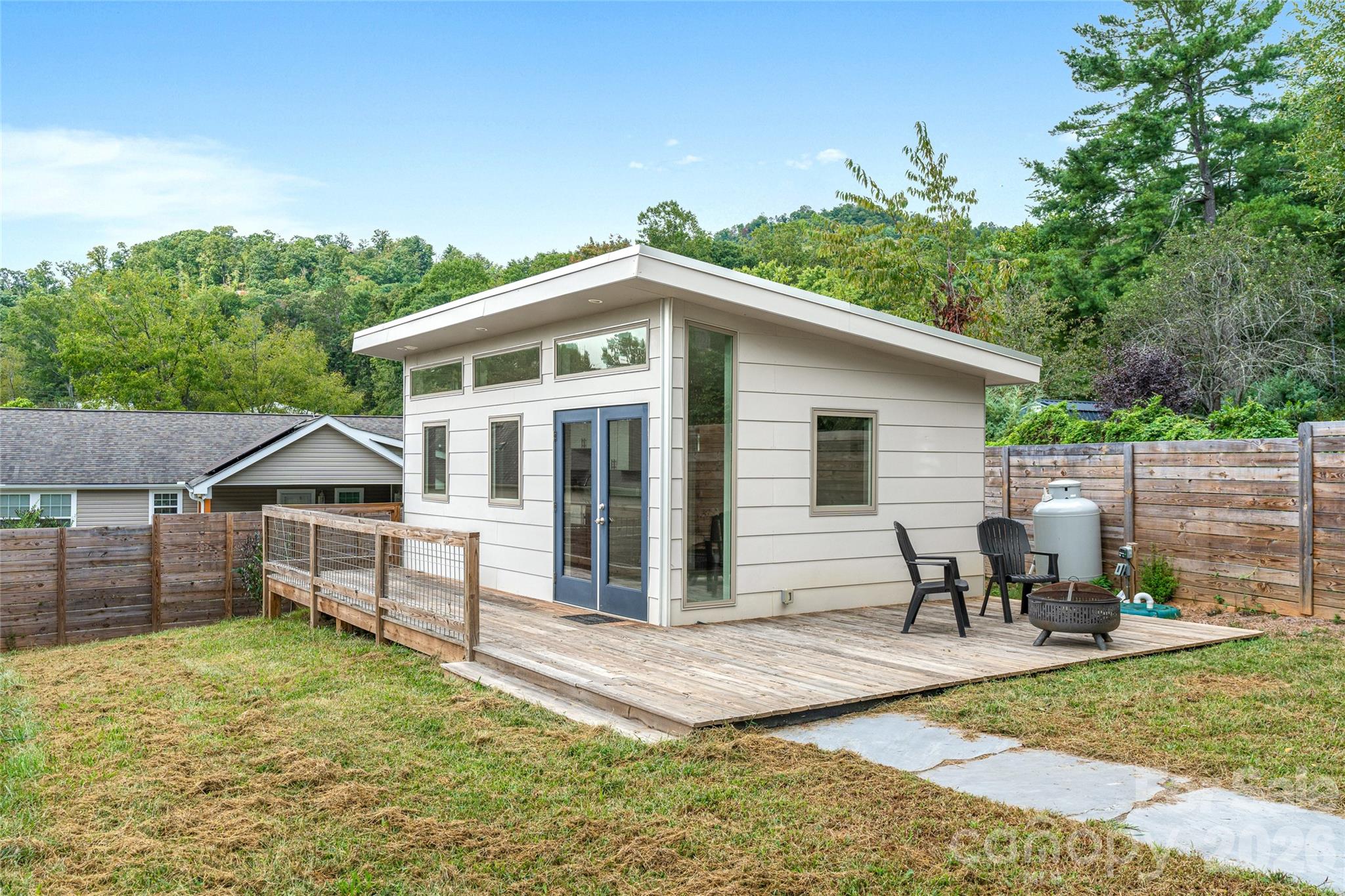 408 Old Haw Creek Road Property Photo 3