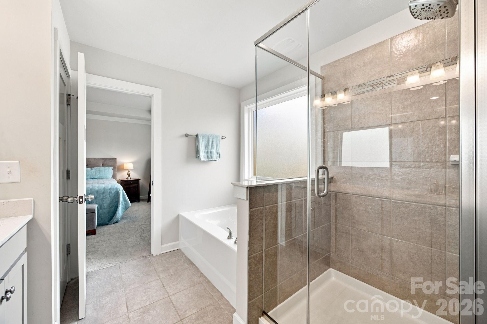 11810 Westbranch Parkway Property Photo 24