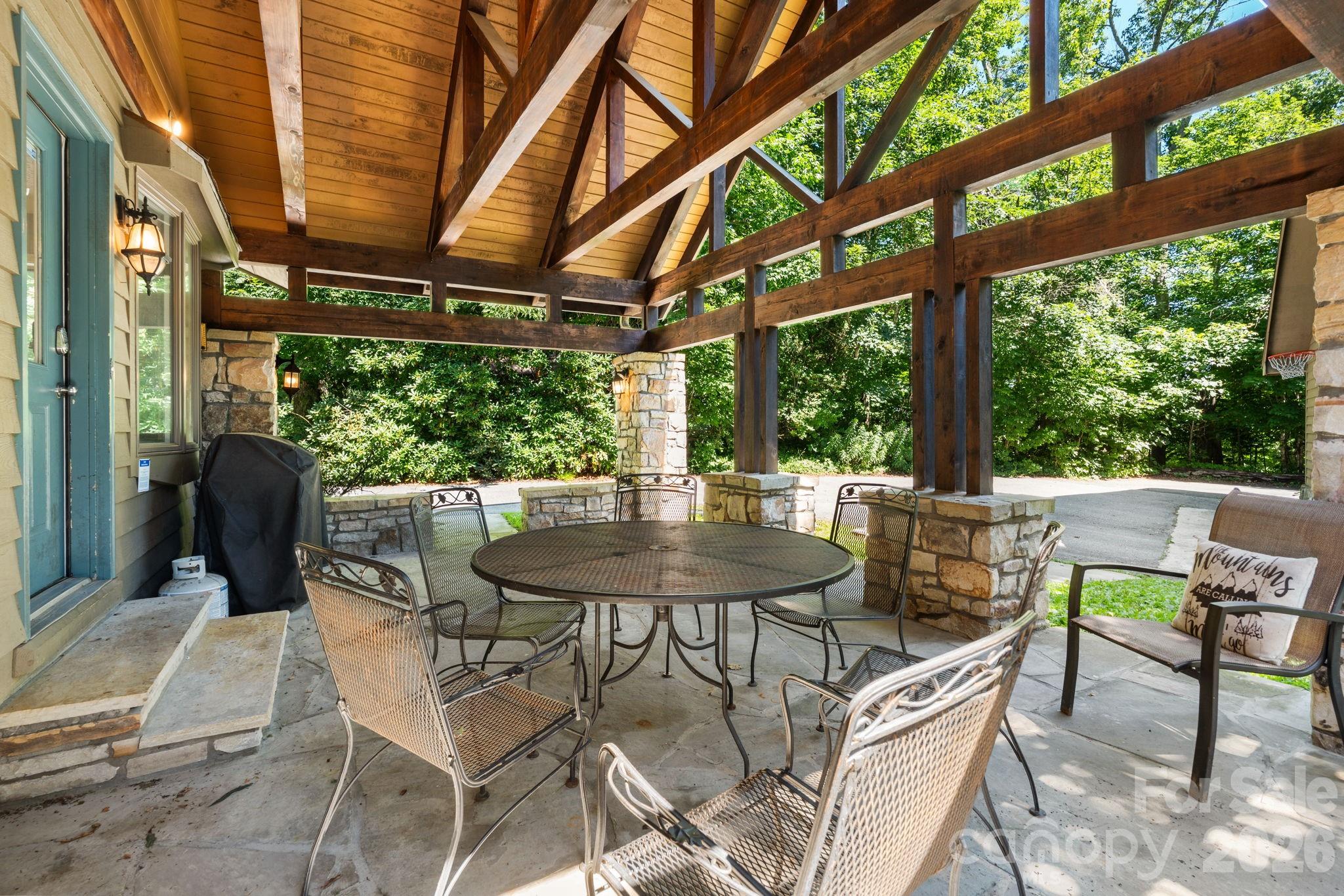 126 Rock Ledge Lane Property Photo 37