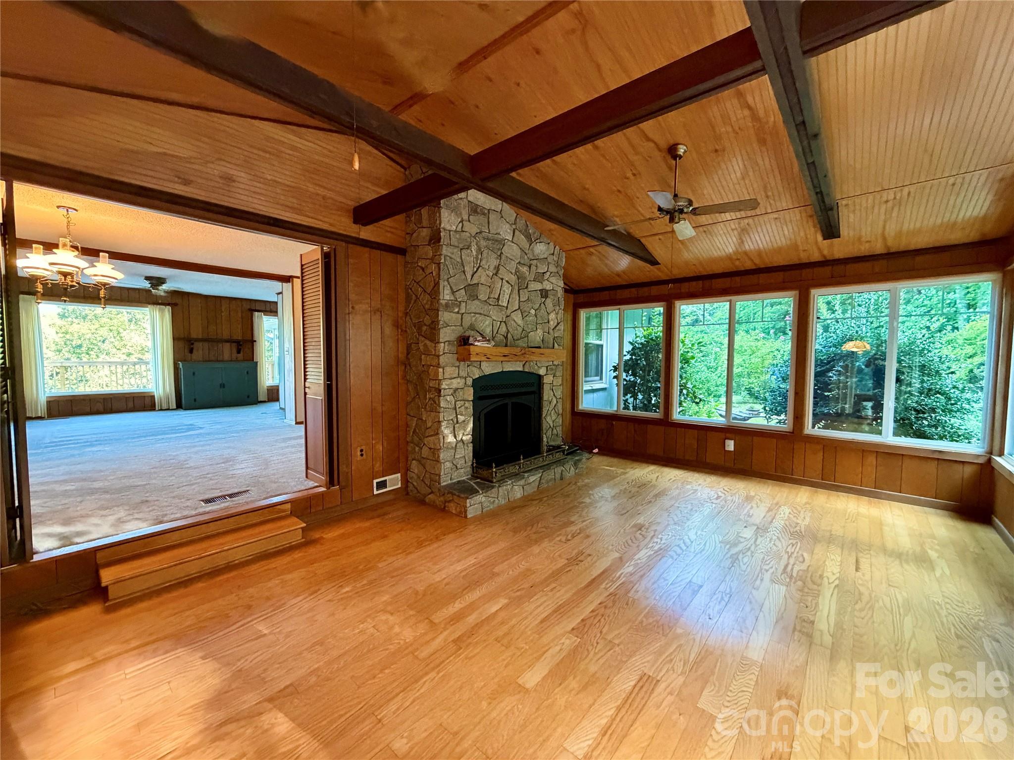 103 Farm Lane Property Photo 9