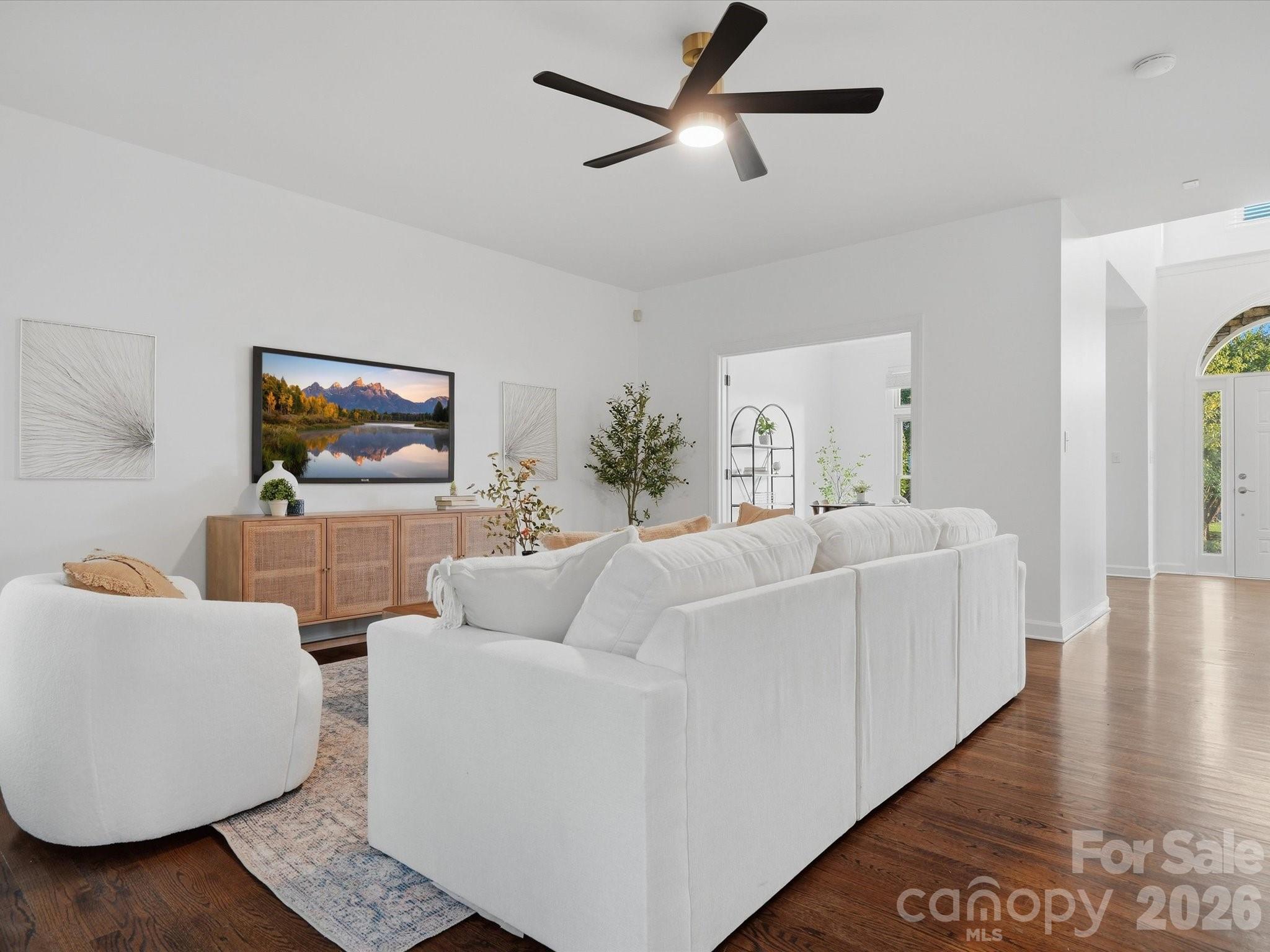 123 Topsail Place Property Photo 13