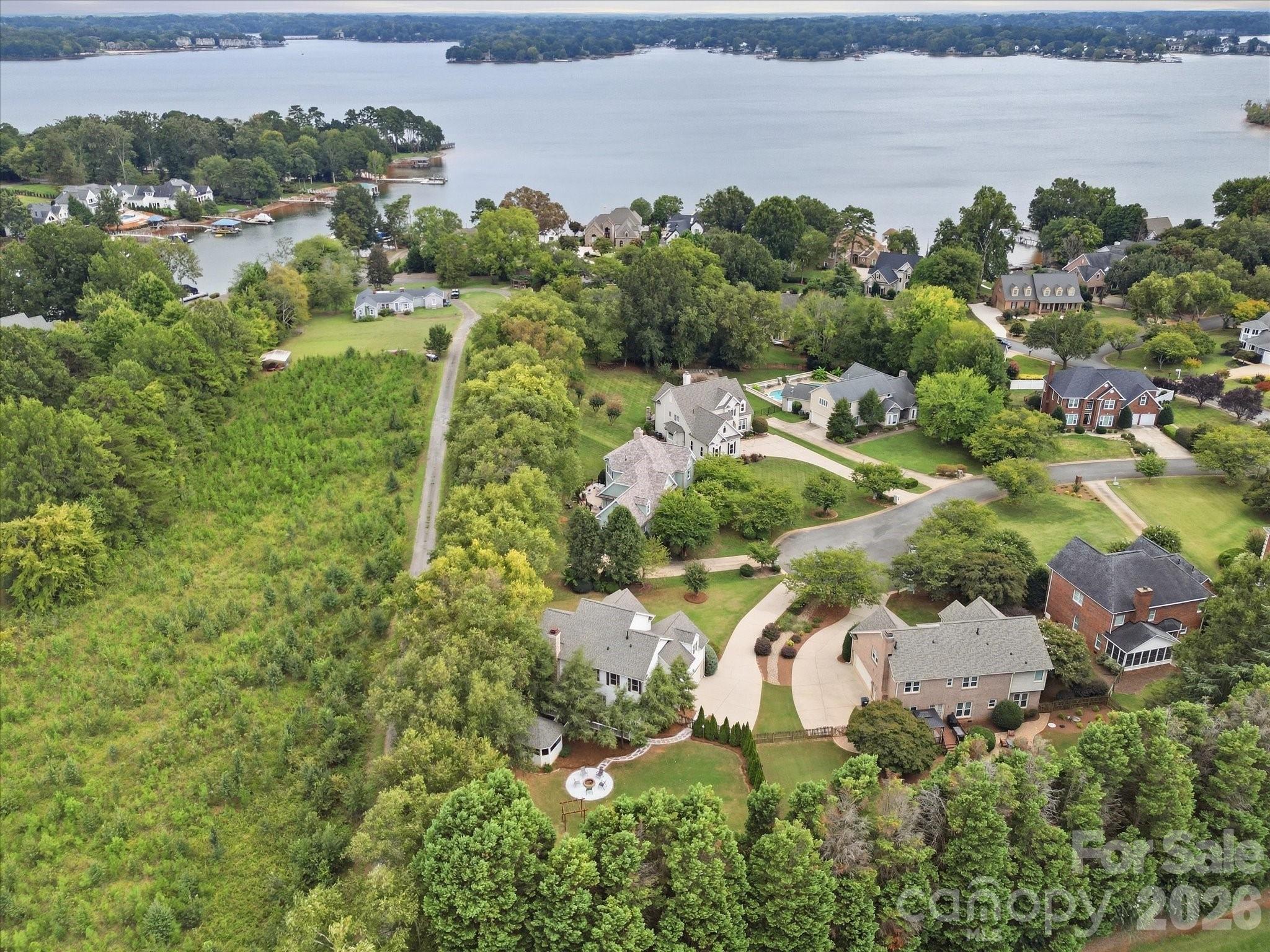 123 Topsail Place Property Photo 45