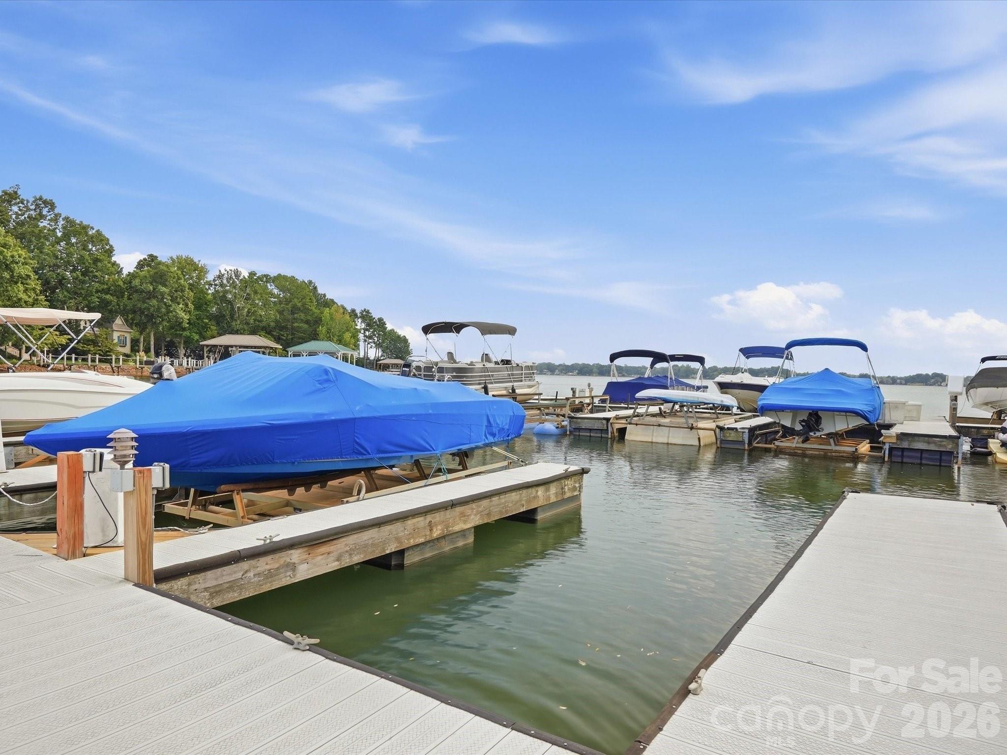 123 Topsail Place Property Photo 48