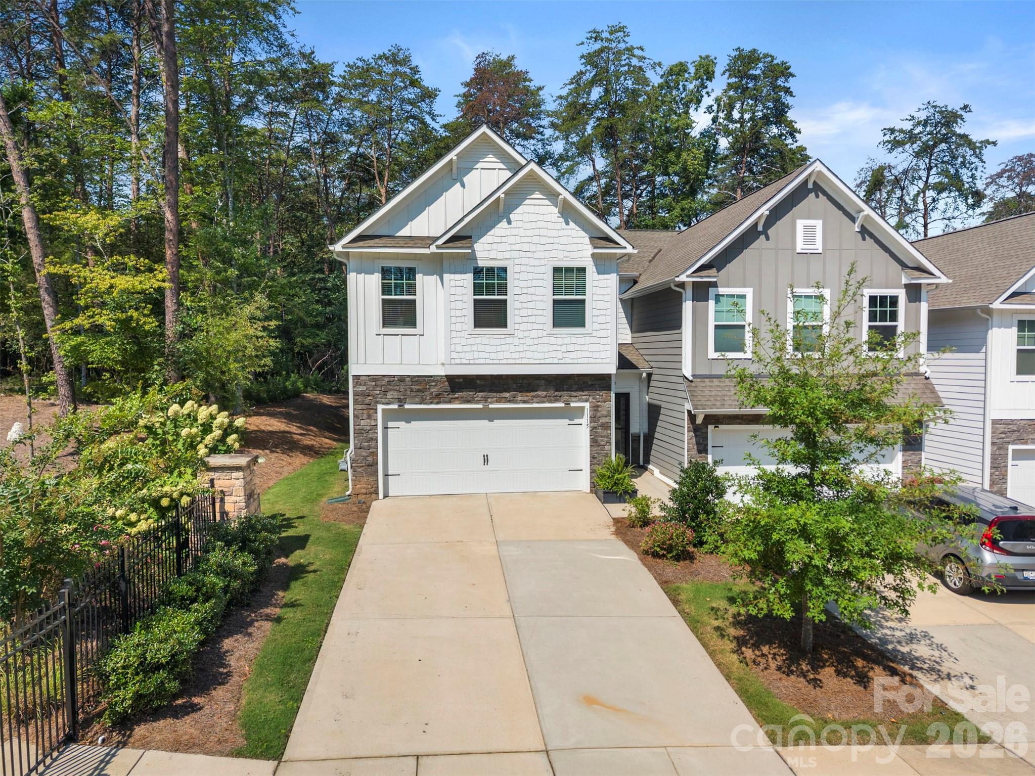 1115 Streamside Lane