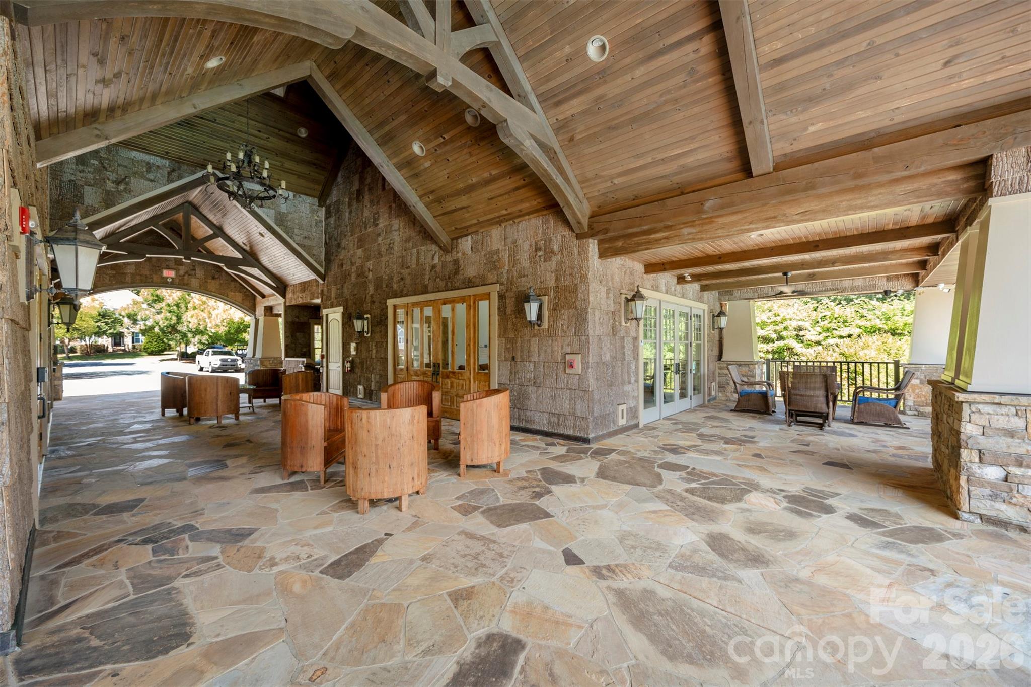 1115 Streamside Lane Property Photo 42