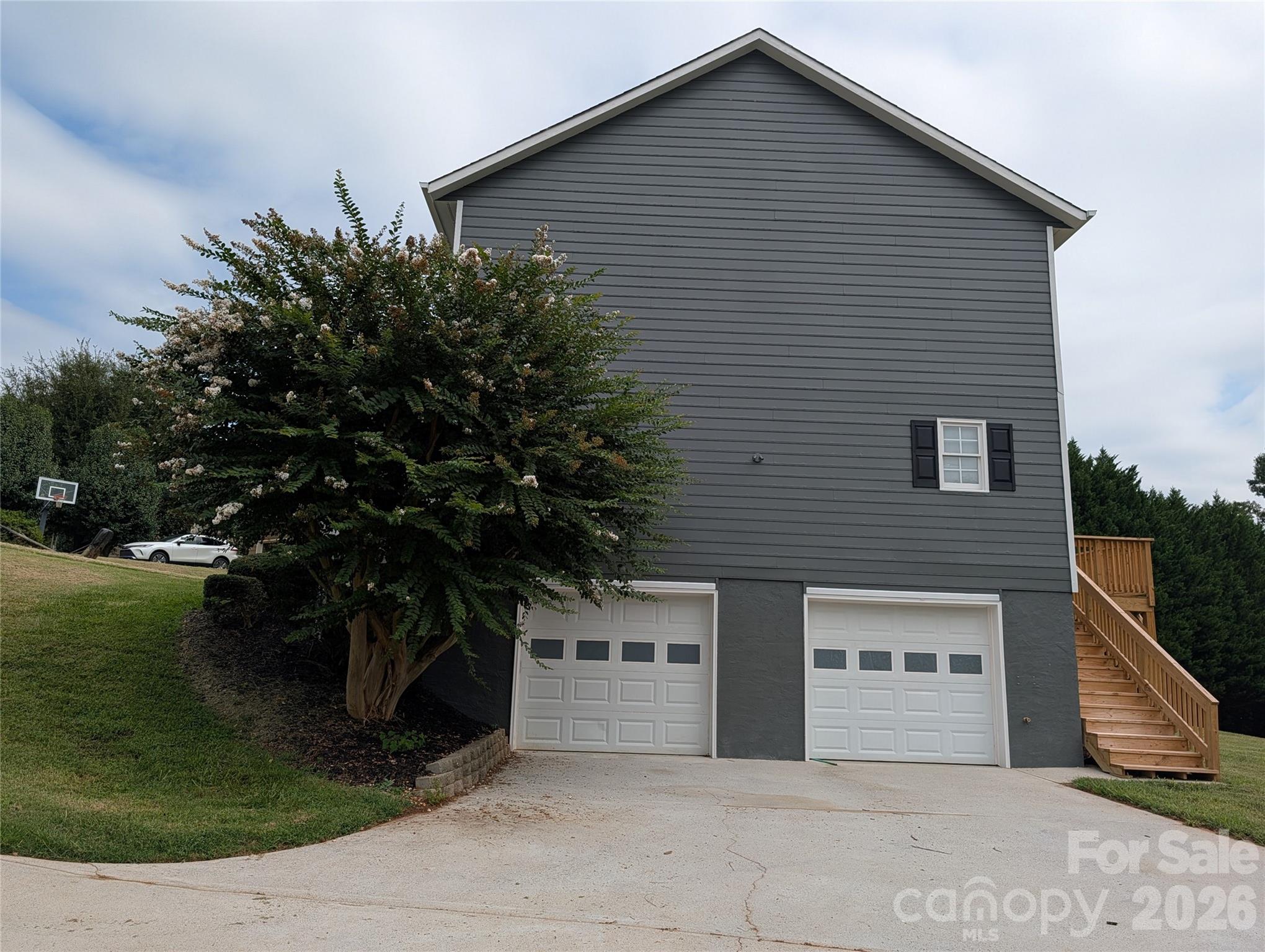 5519 Winding Oak Drive 34 Property Photo 2