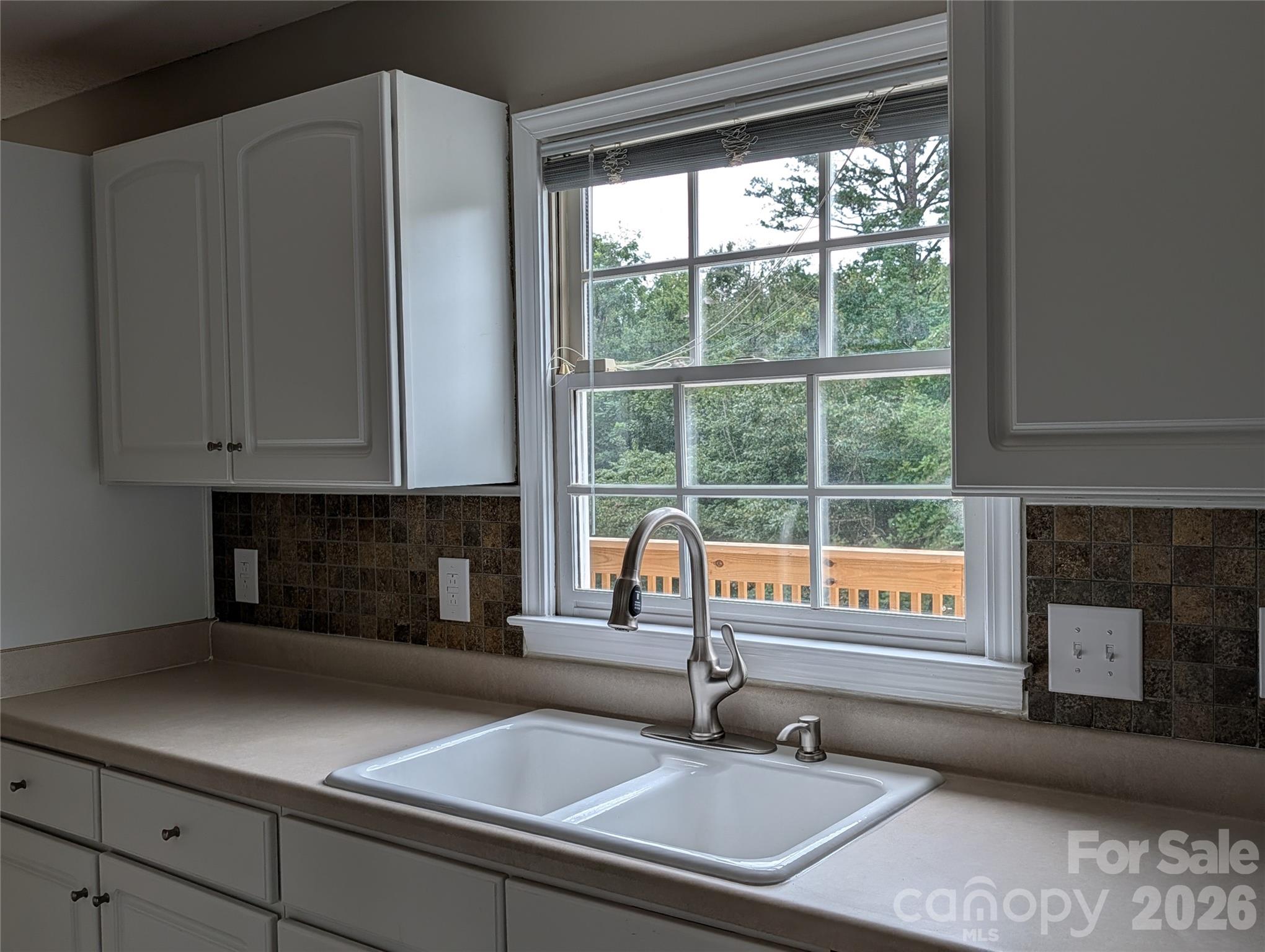 5519 Winding Oak Drive 34 Property Photo 10