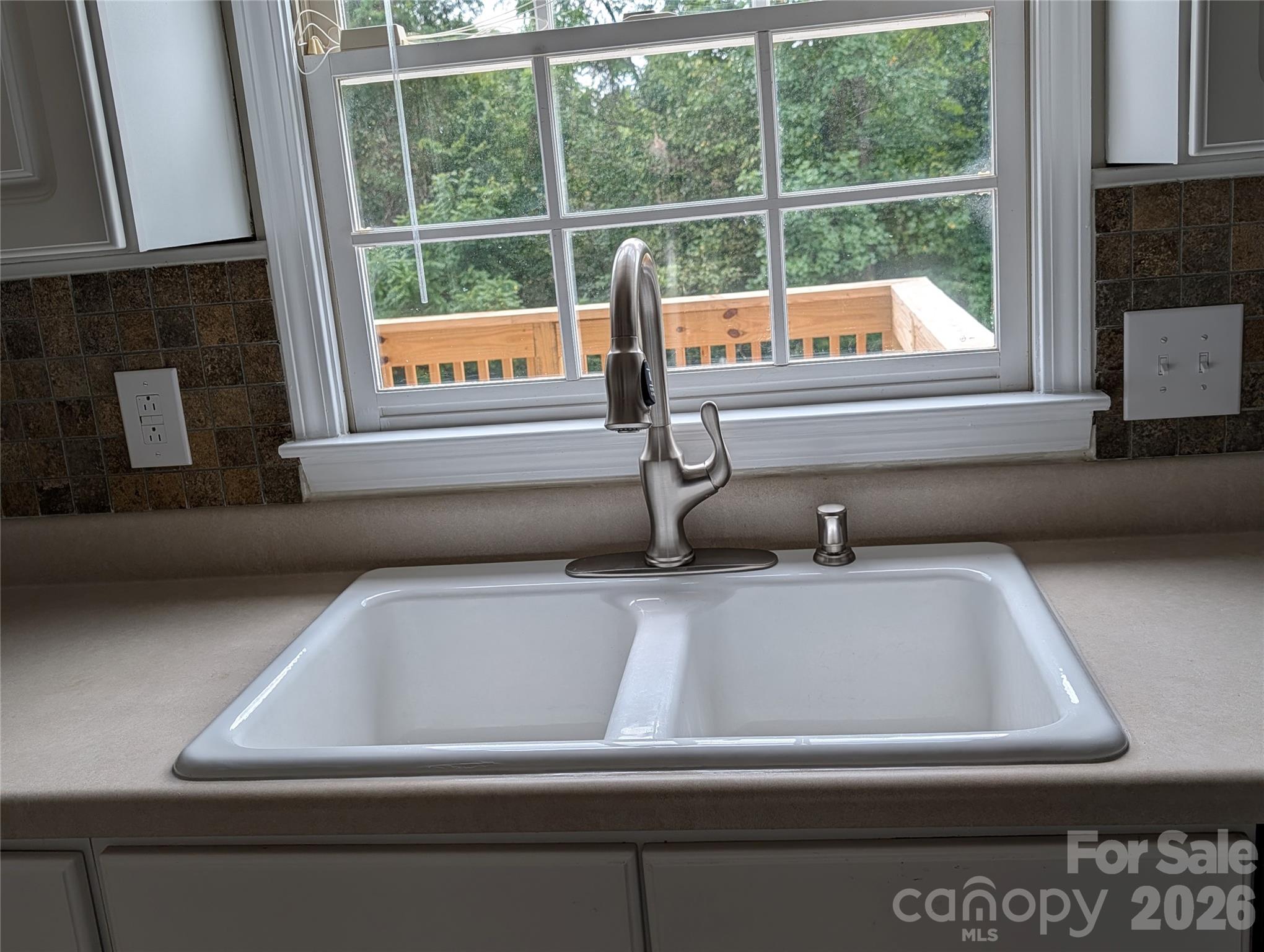 5519 Winding Oak Drive 34 Property Photo 11