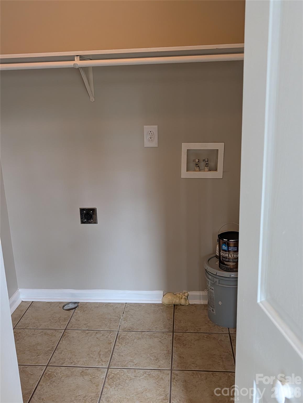5519 Winding Oak Drive 34 Property Photo 12