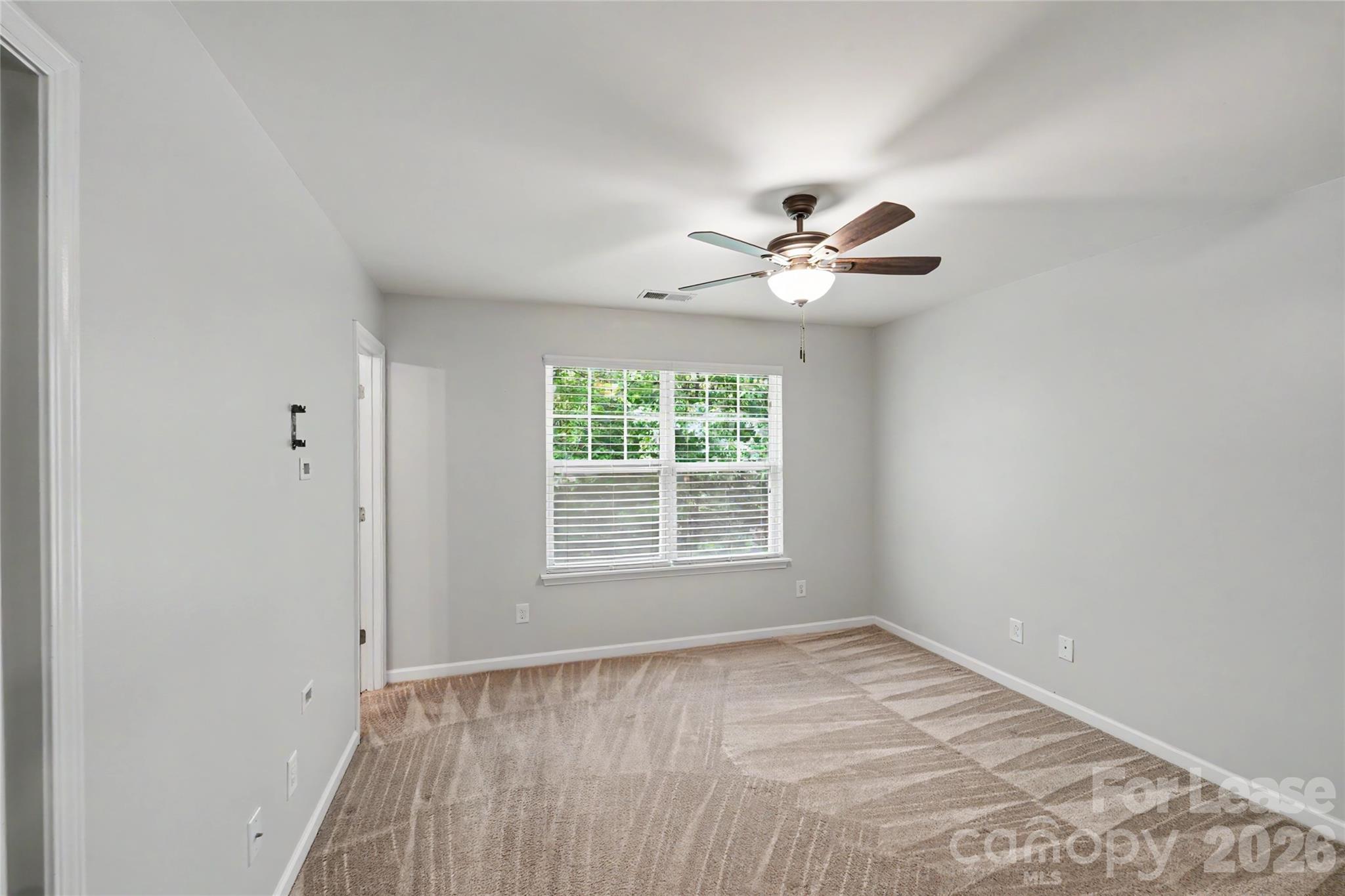 13983 Singleleaf Lane Property Photo 4