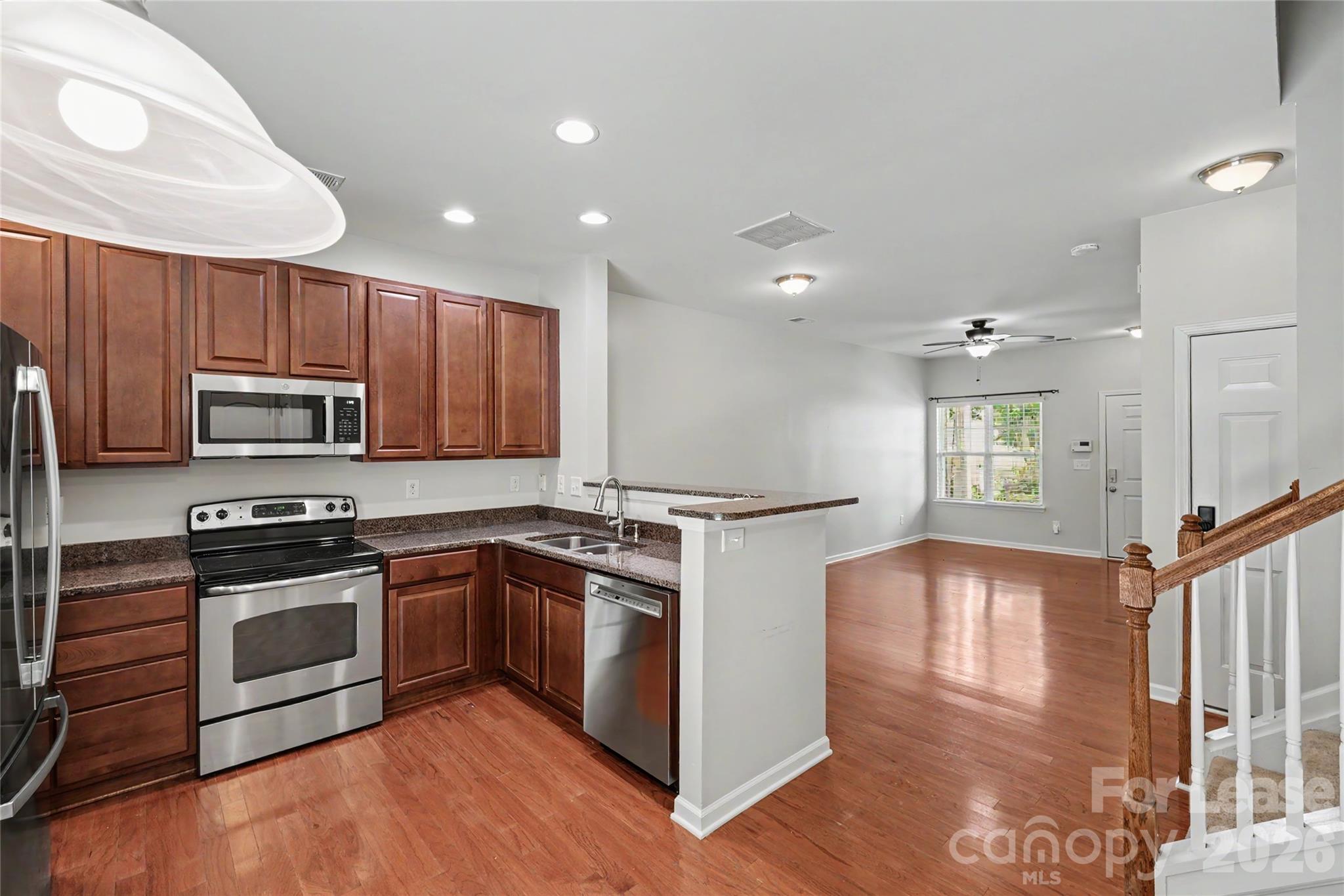 13983 Singleleaf Lane Property Photo 11