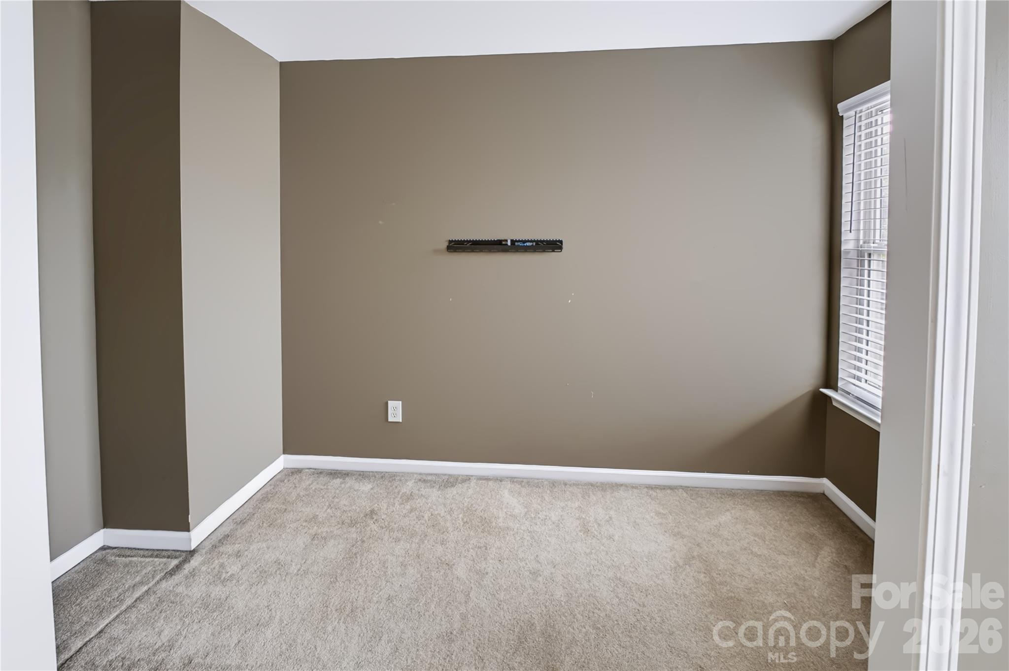 157 Royalton Road Property Photo 7