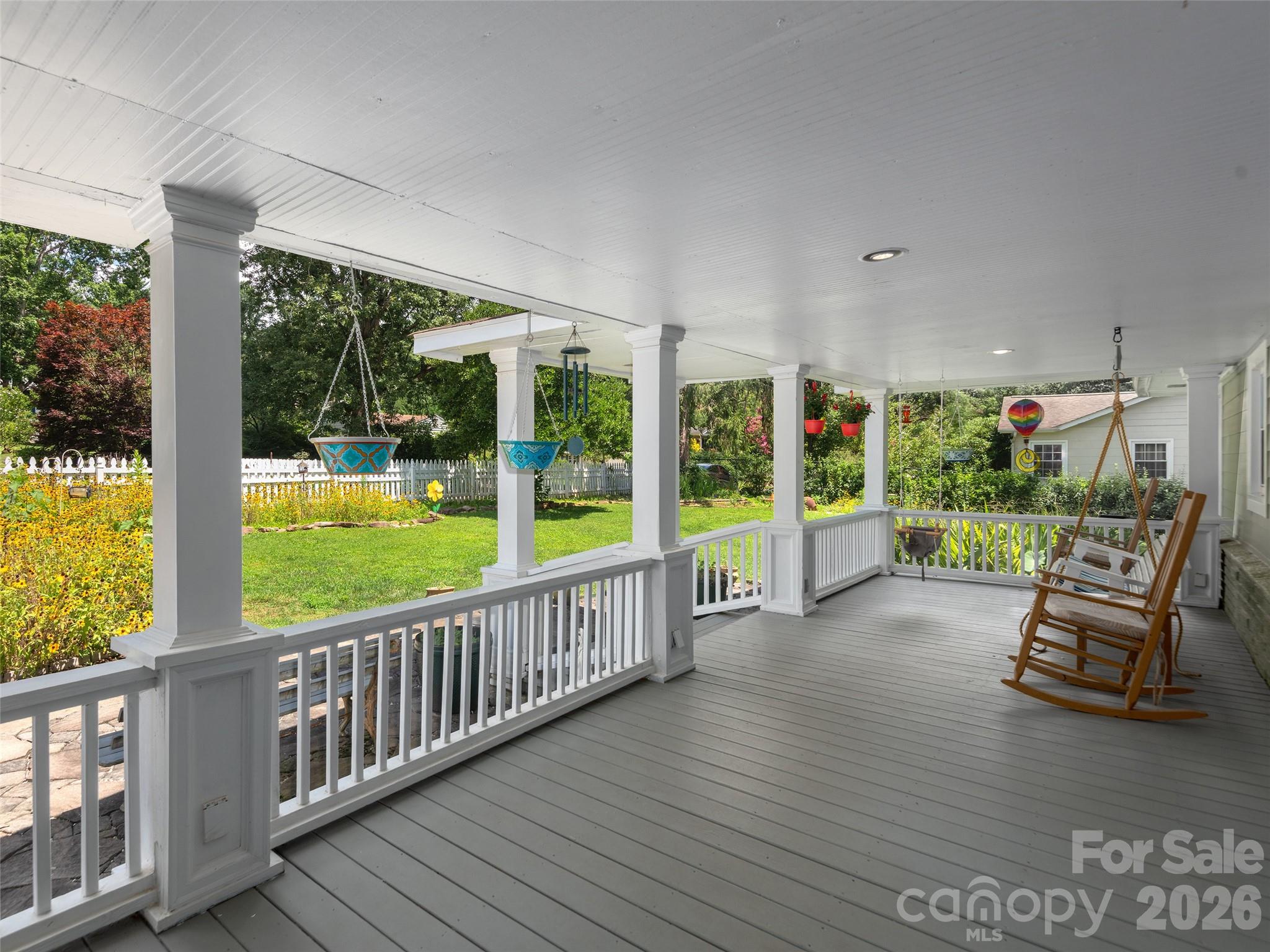 8 Mulberry Court Property Photo 4