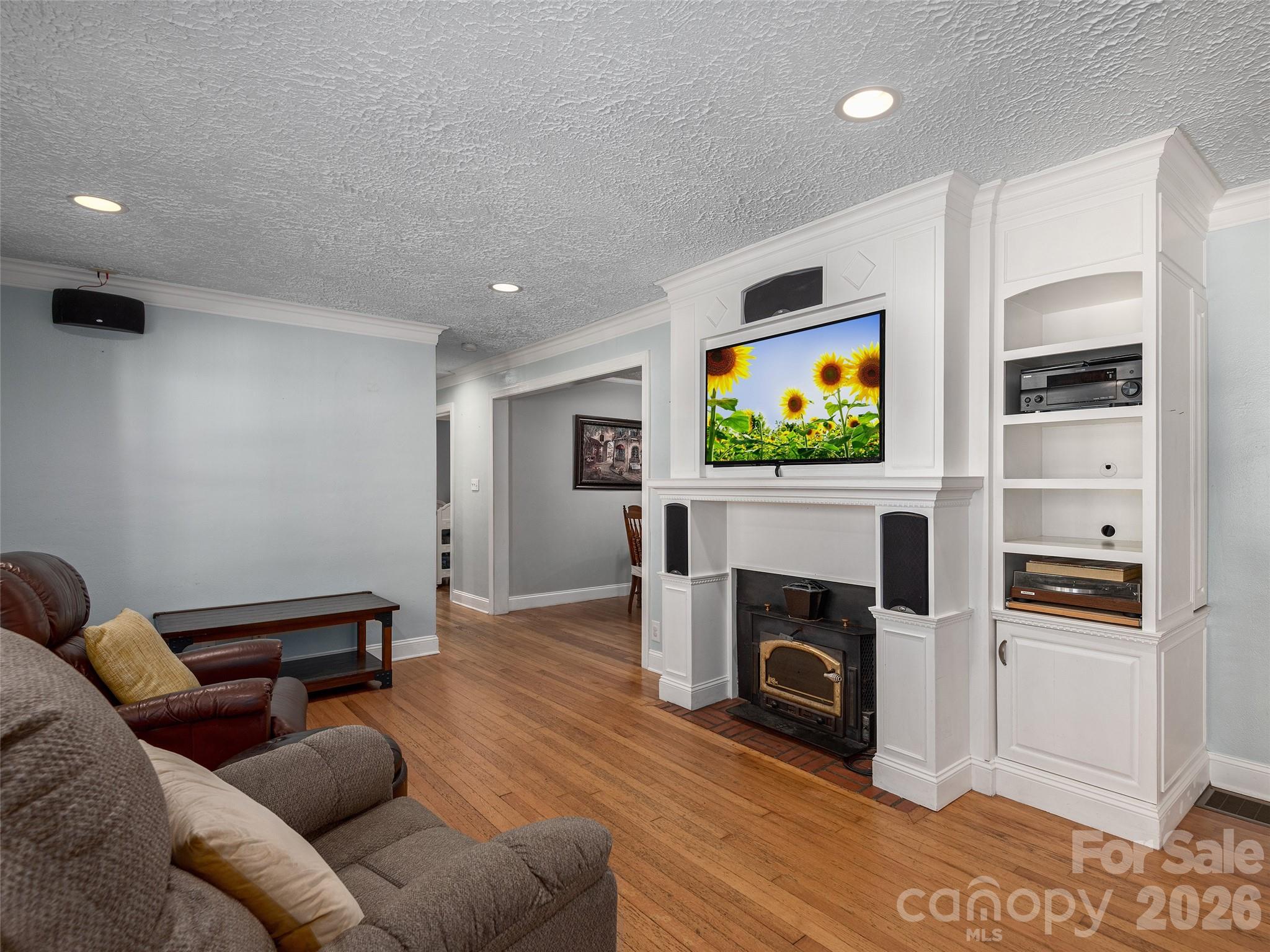 8 Mulberry Court Property Photo 6