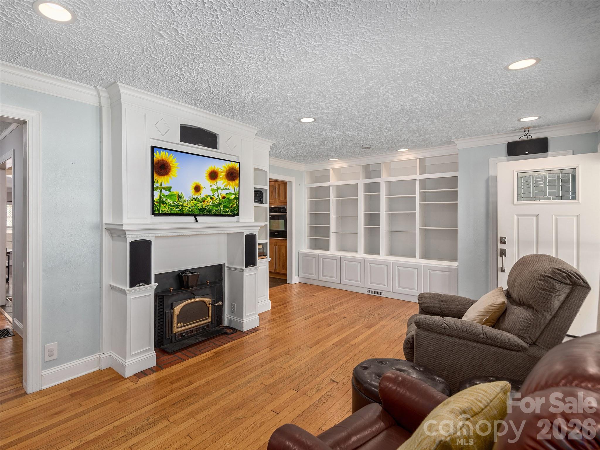 8 Mulberry Court Property Photo 7