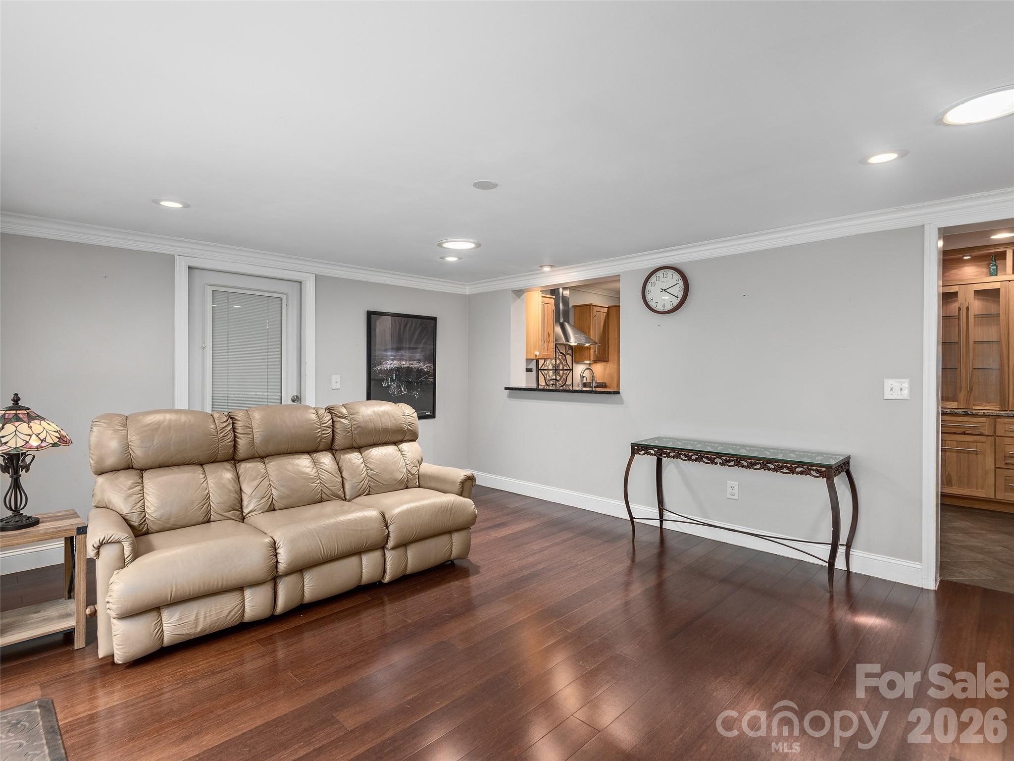 8 Mulberry Court Property Photo 15