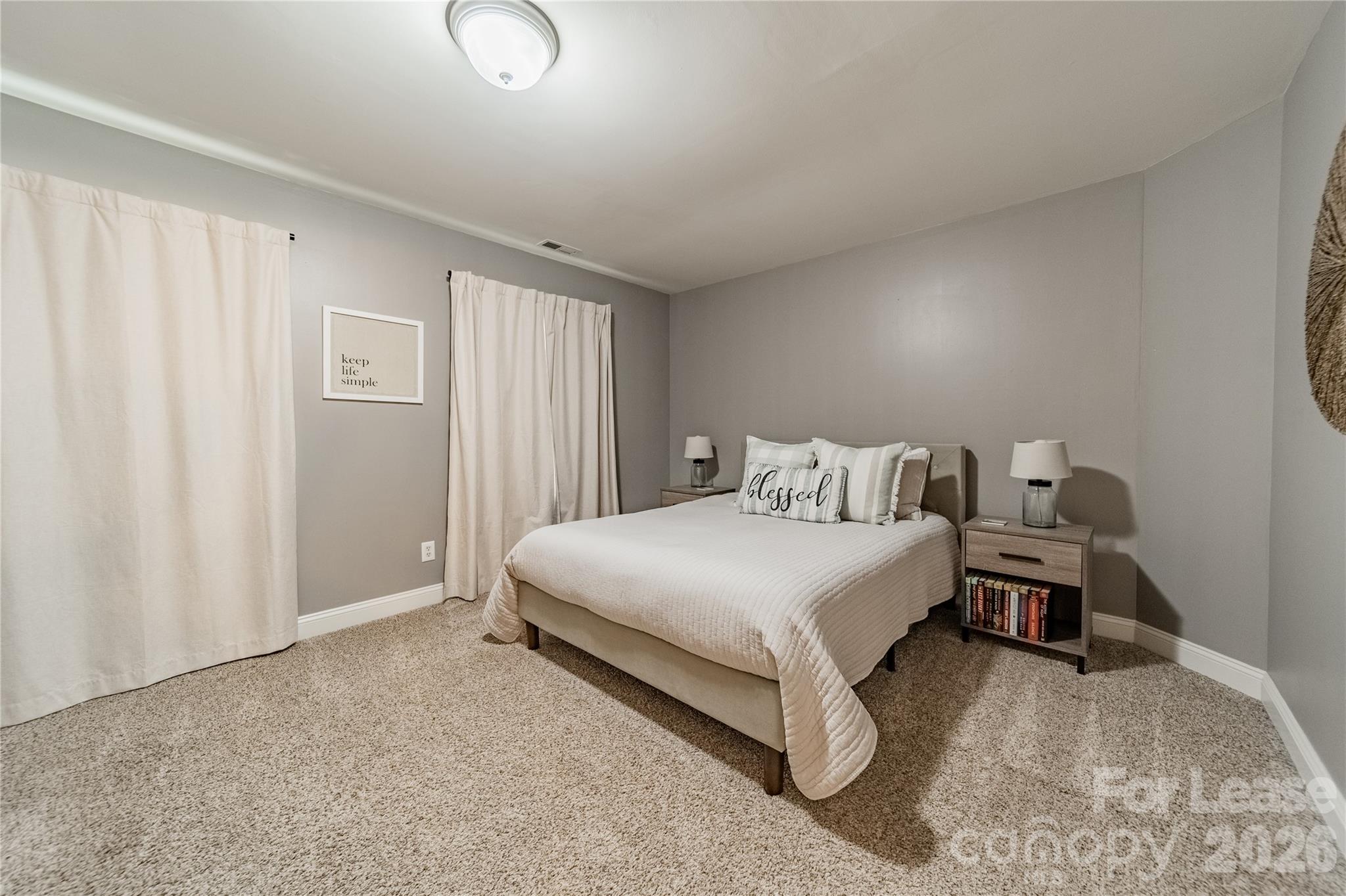 419 Hurston Circle Property Photo 8