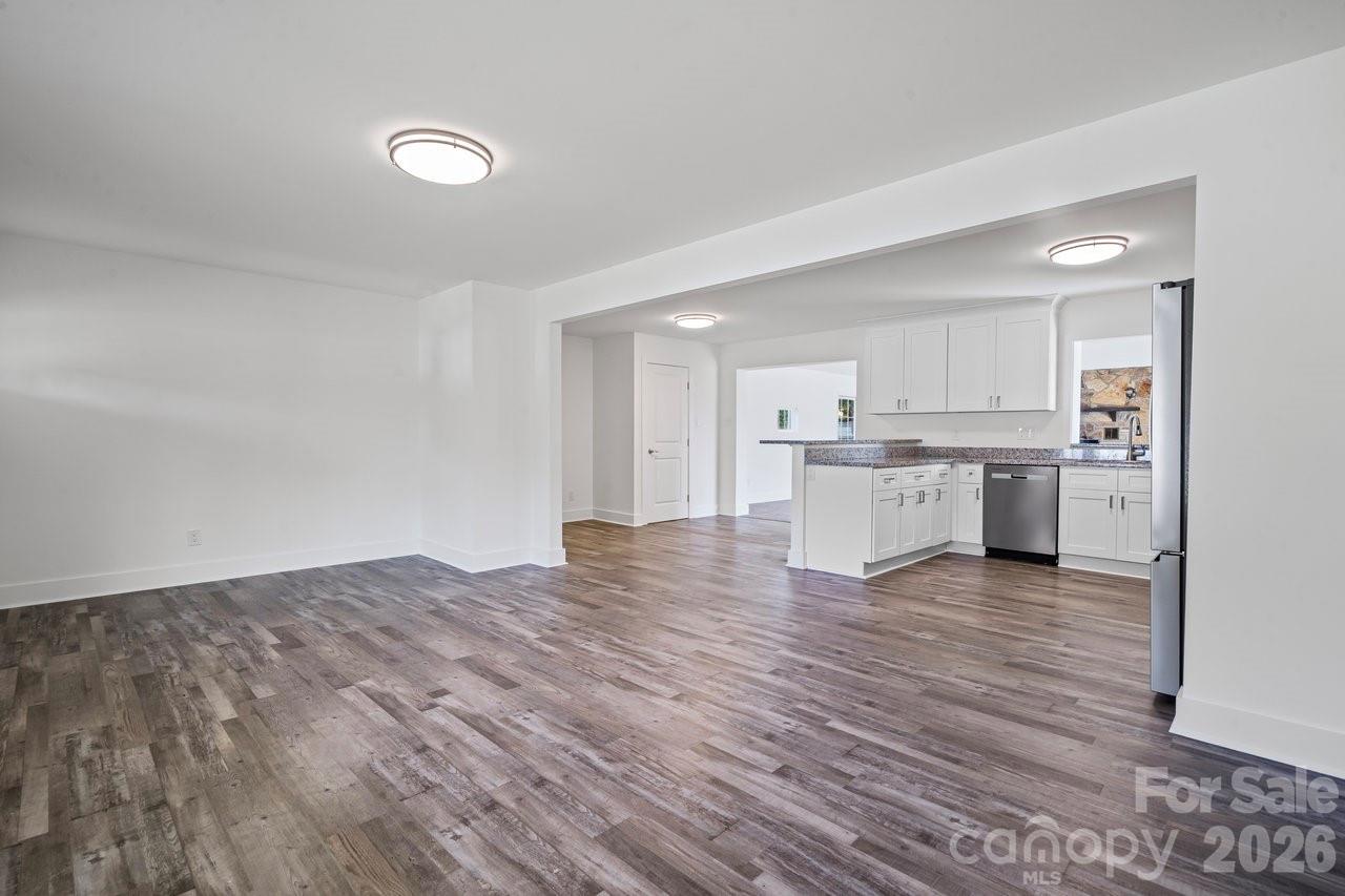 520 Wright Avenue Property Photo 15