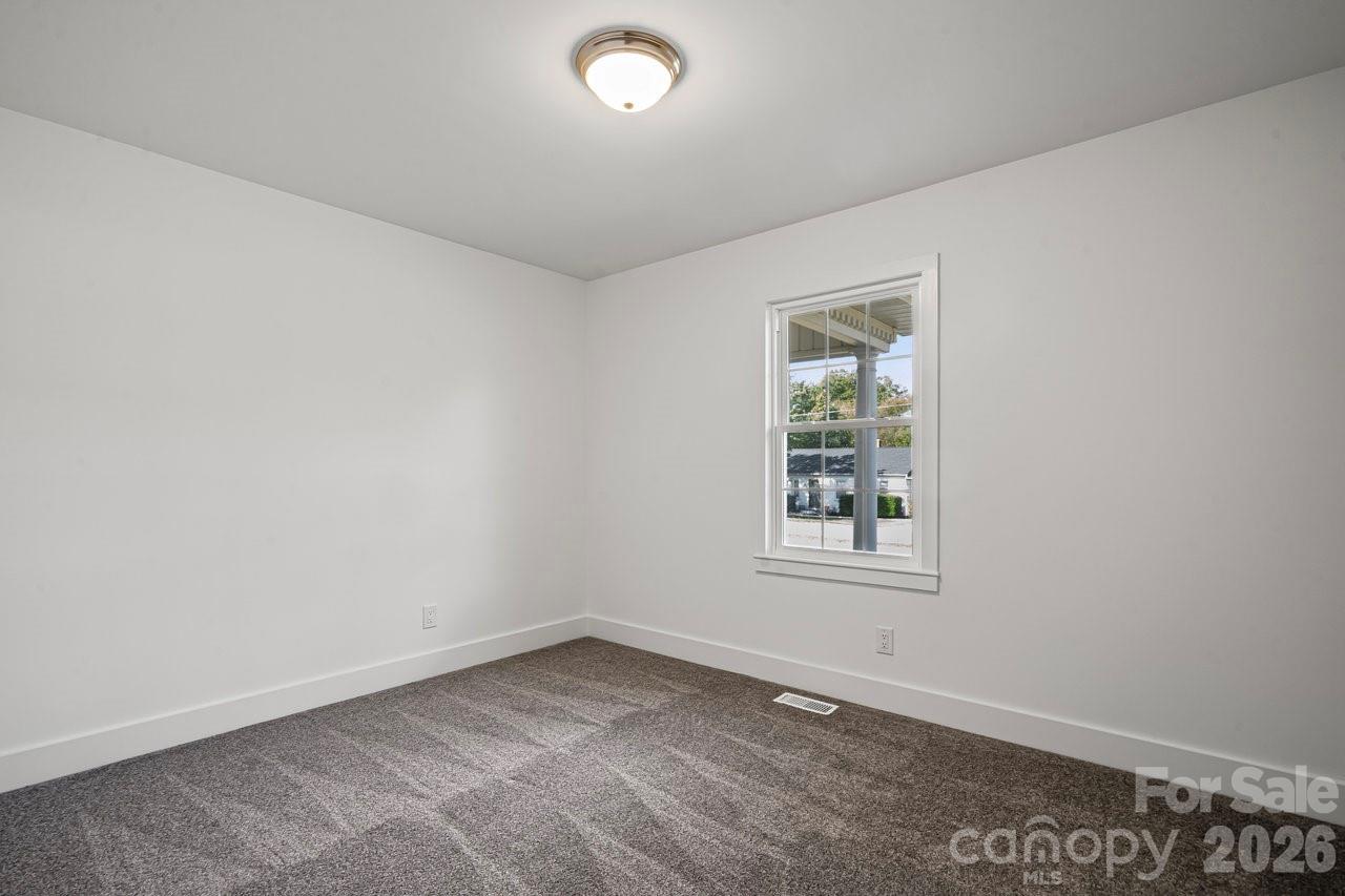 520 Wright Avenue Property Photo 24