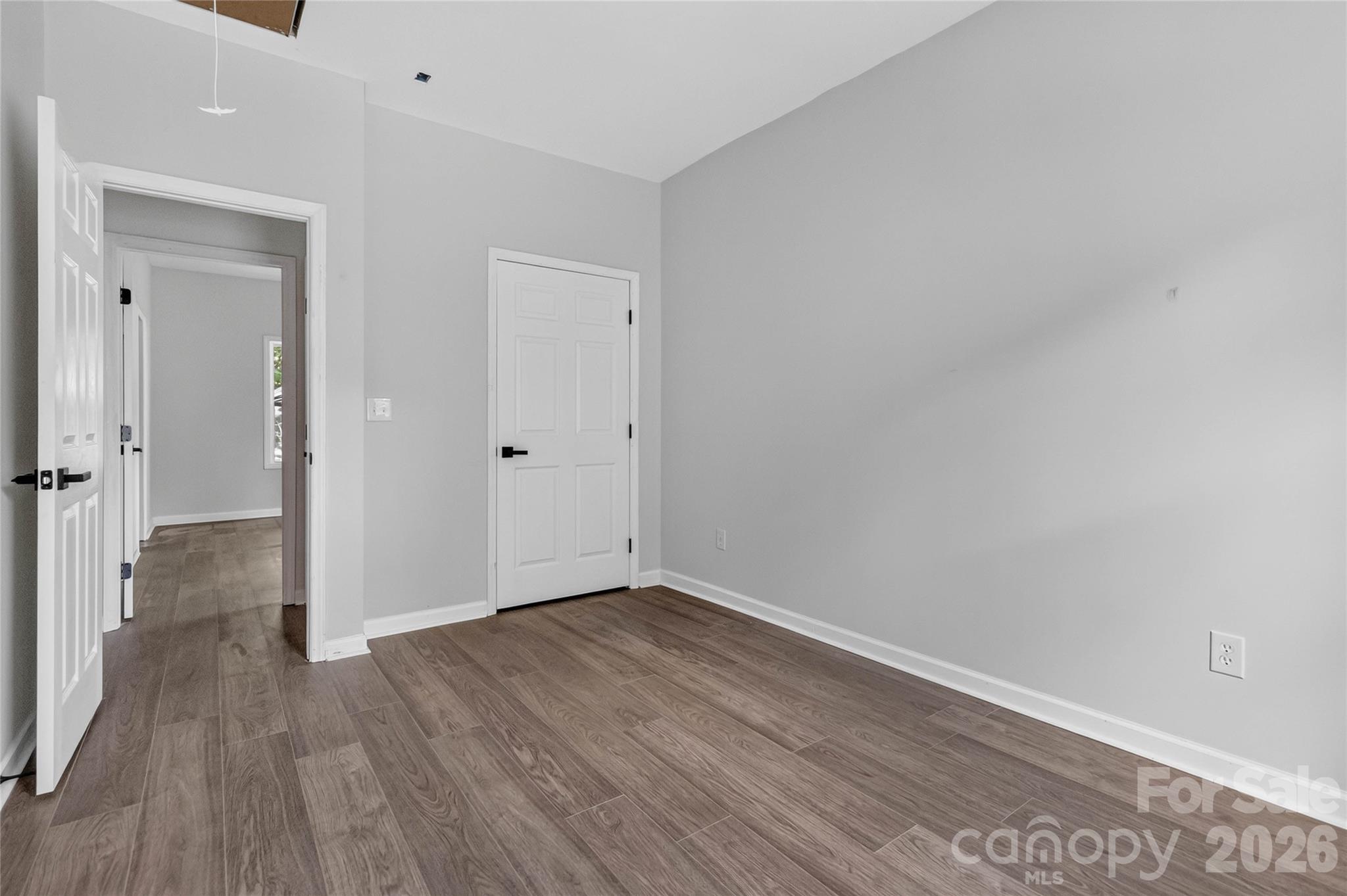 615 Smith Street Property Photo 15