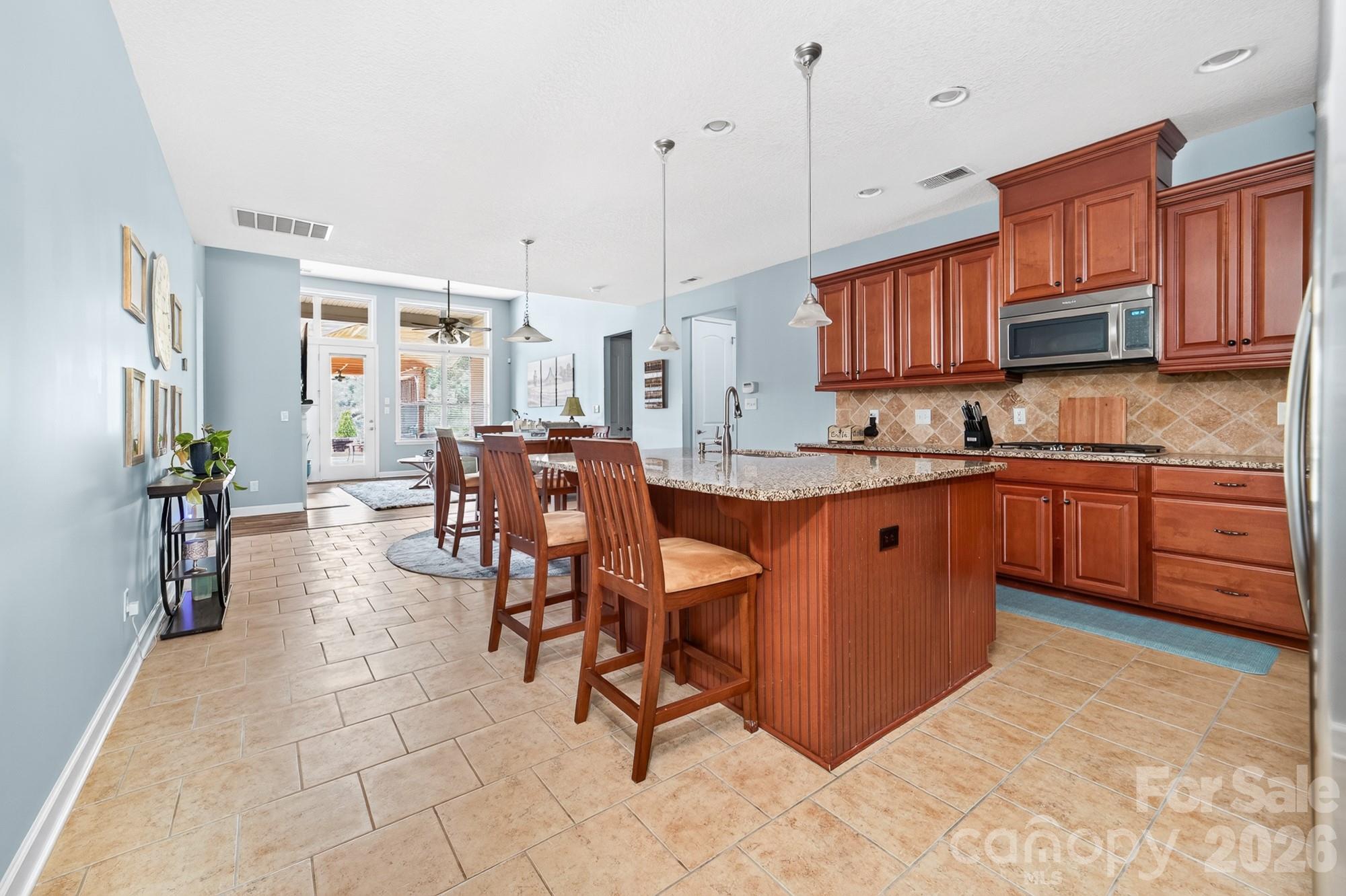 2044 Middleton Farm Drive Property Photo 12