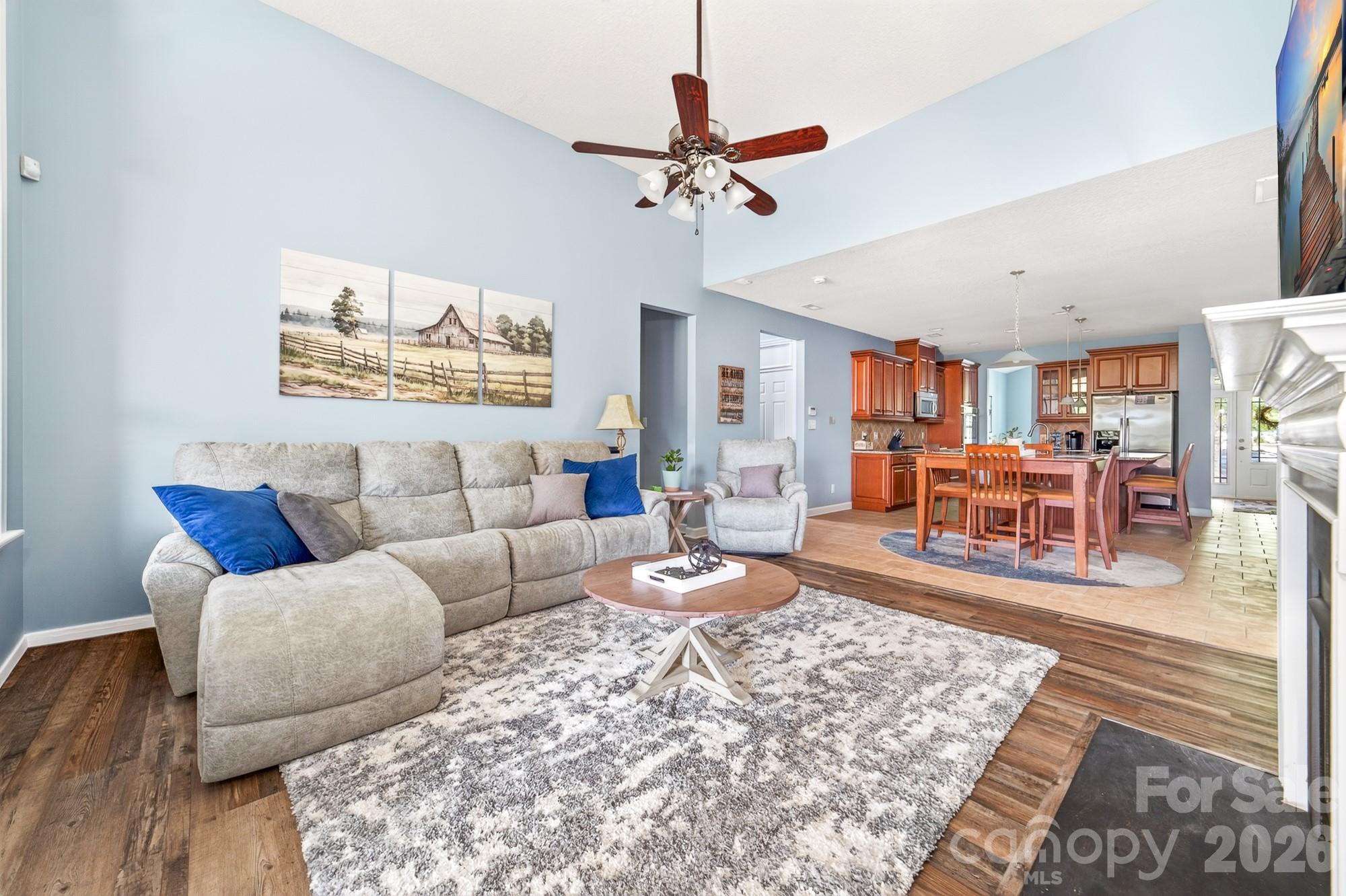 2044 Middleton Farm Drive Property Photo 18