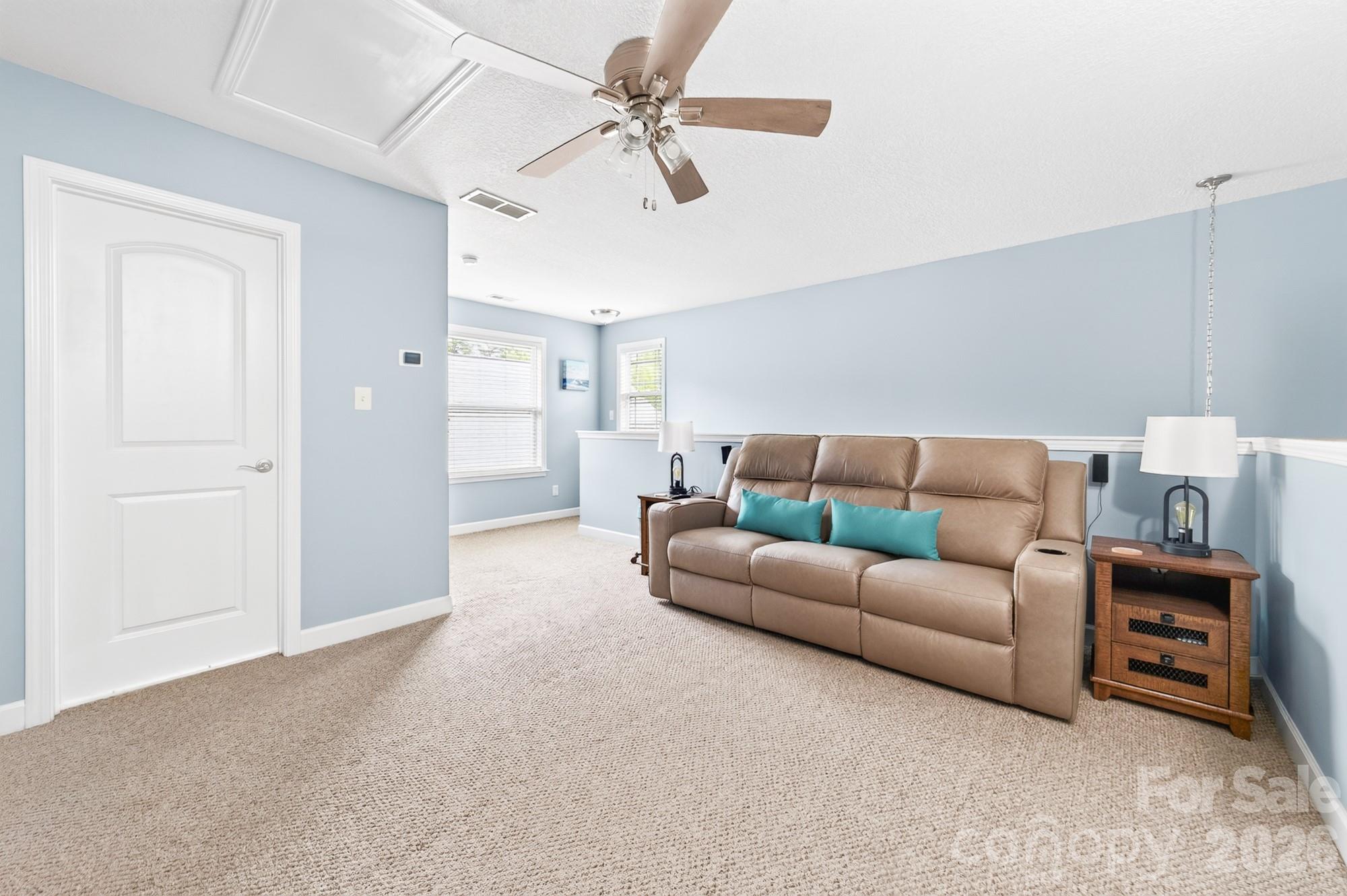 2044 Middleton Farm Drive Property Photo 31
