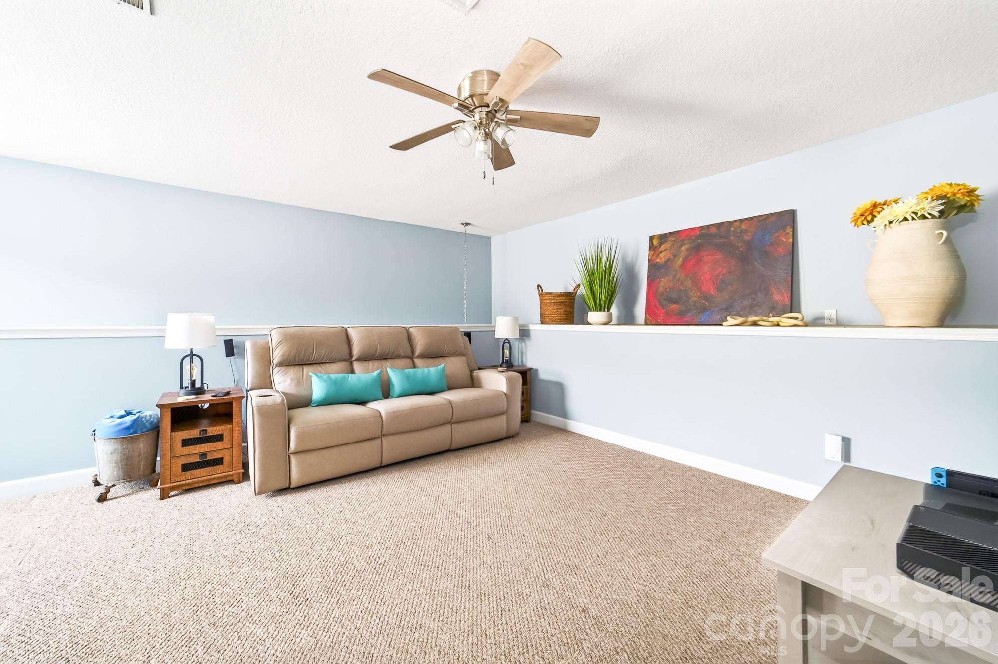 2044 Middleton Farm Drive Property Photo 32
