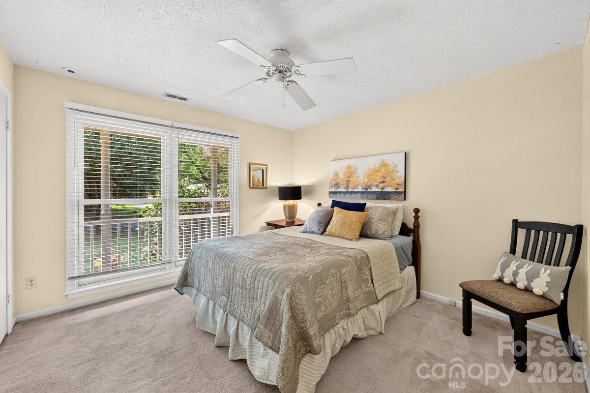 1101 Lightwood Drive Property Photo 21