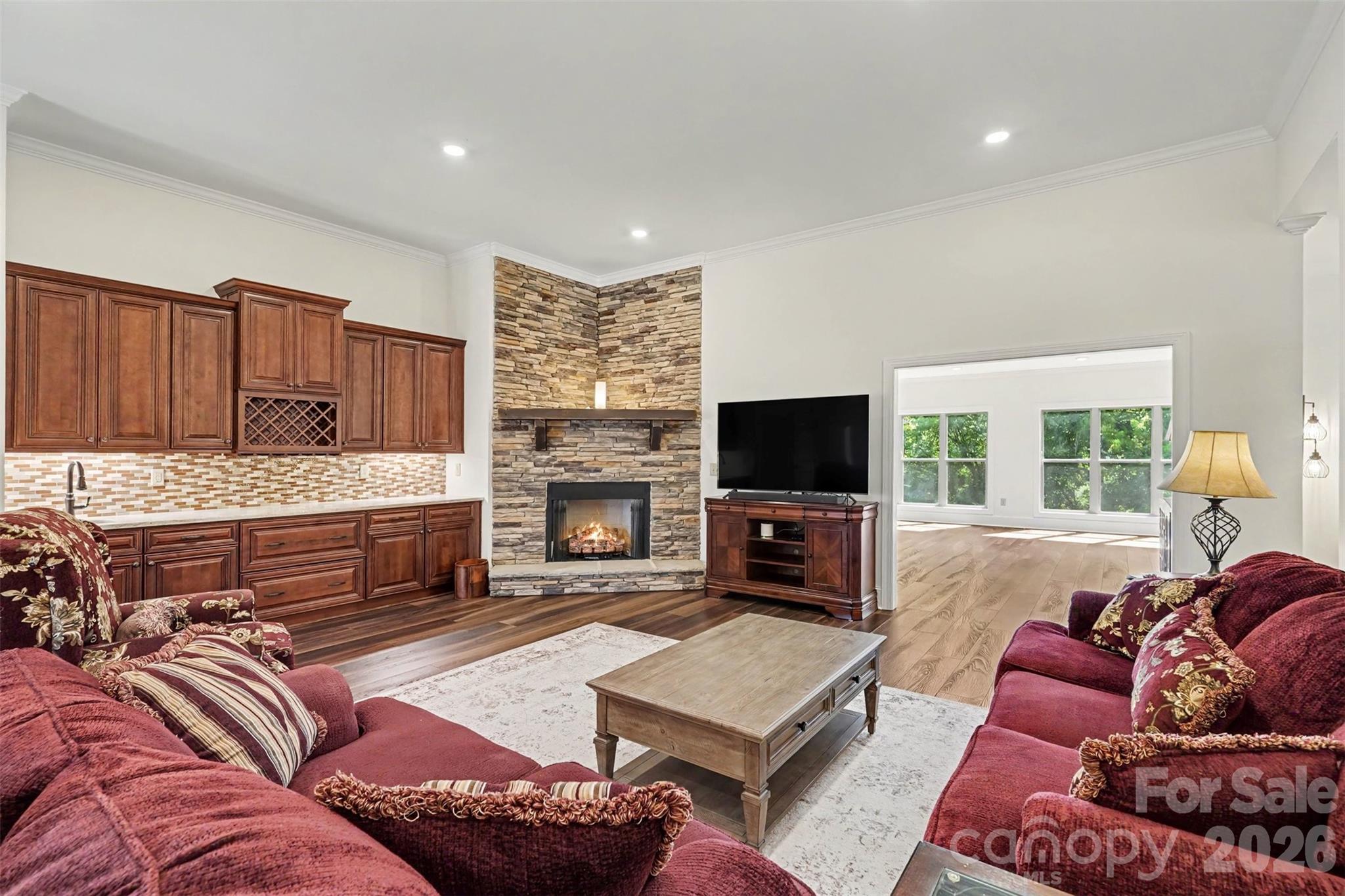 5702 Army Road Property Photo 8